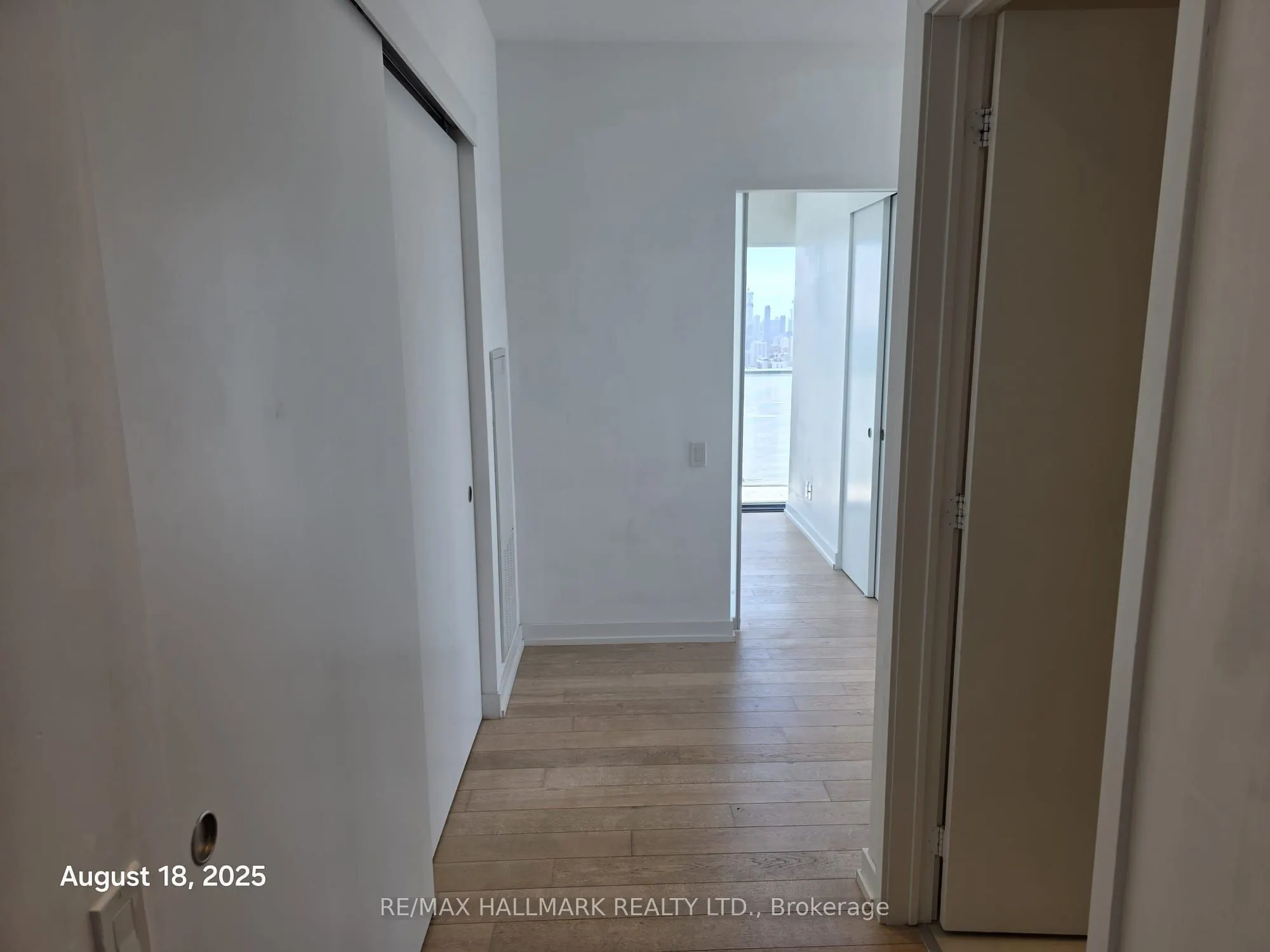 161 Roehampton Avenue, #3809