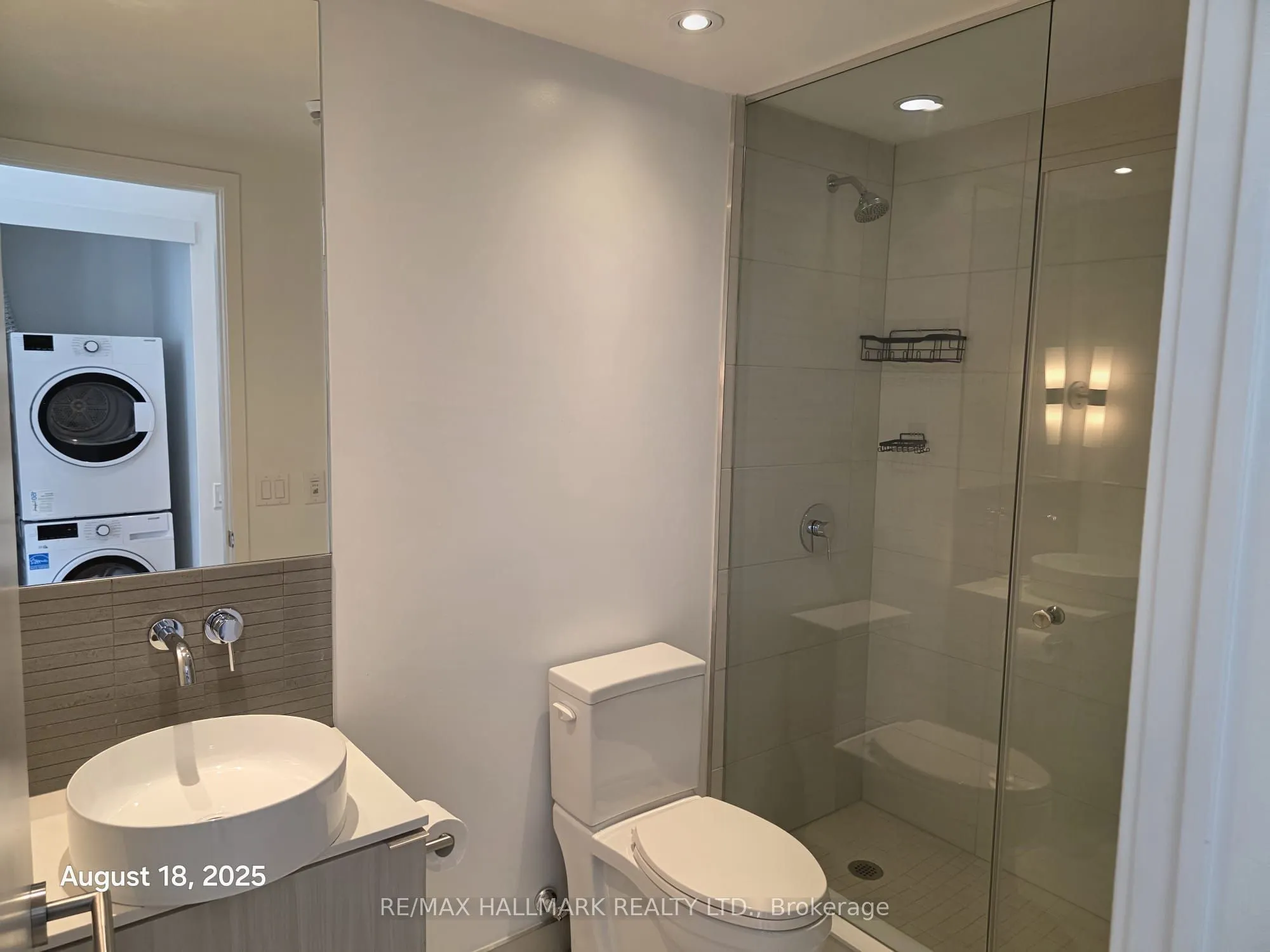 161 Roehampton Avenue, #3809