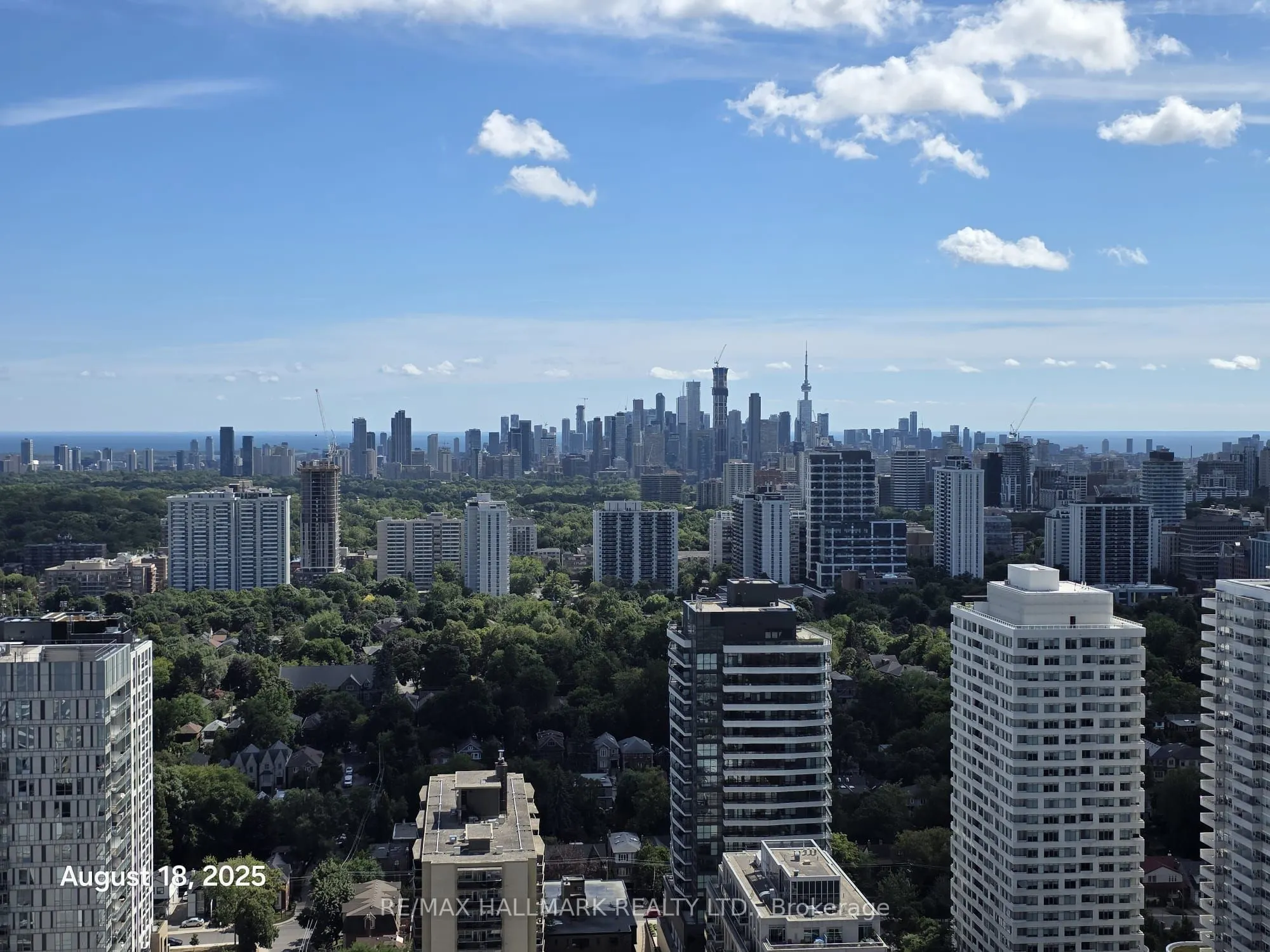 161 Roehampton Avenue, #3809