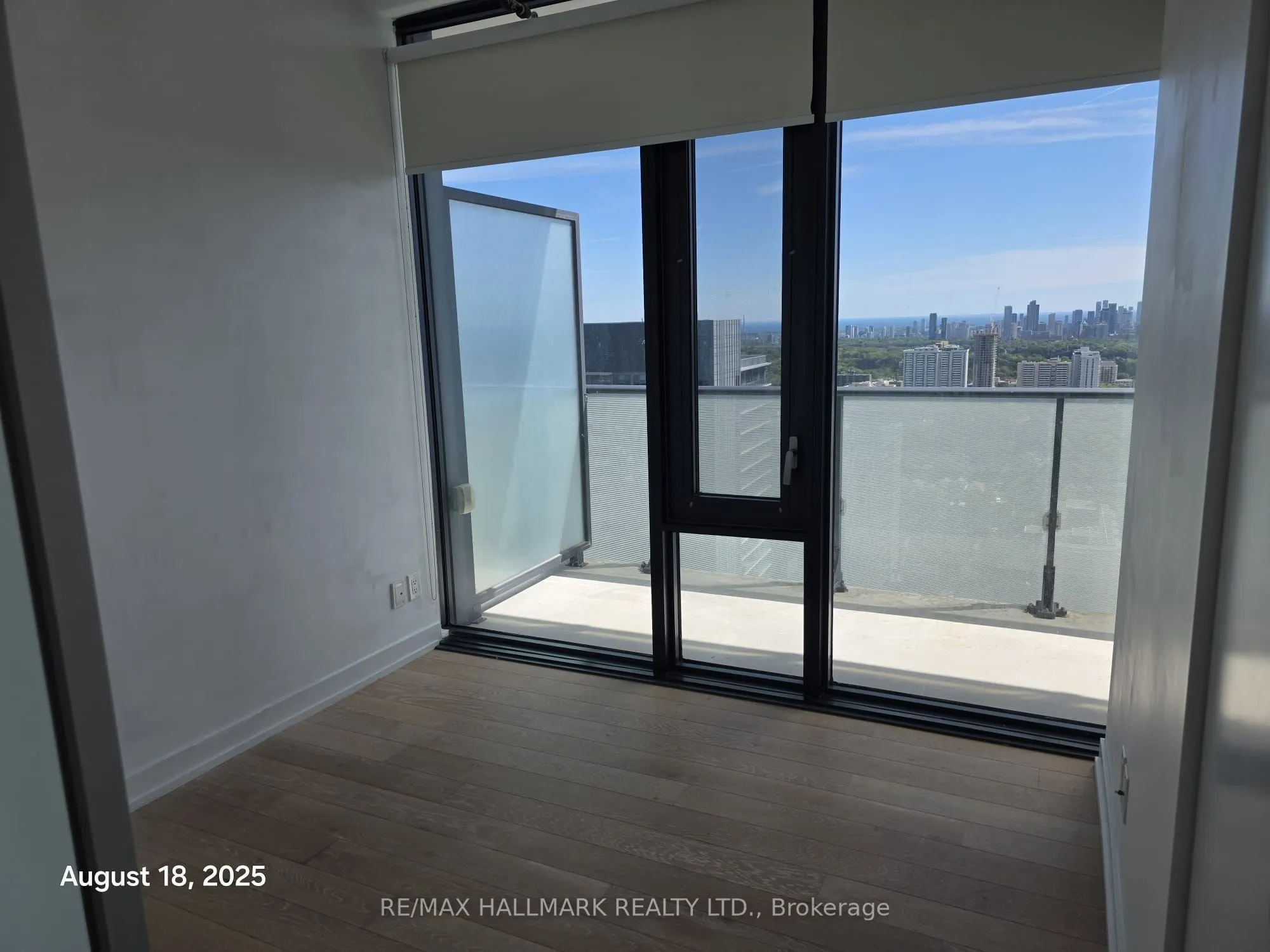 161 Roehampton Avenue, #3809