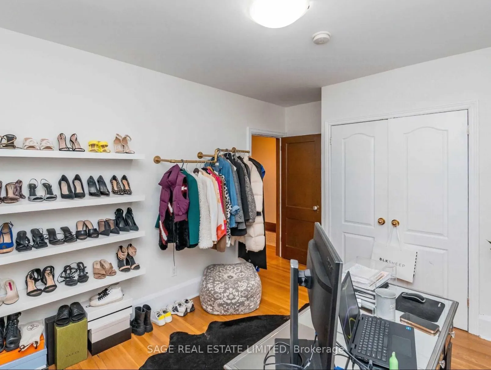 740 Avenue Road N, #Main