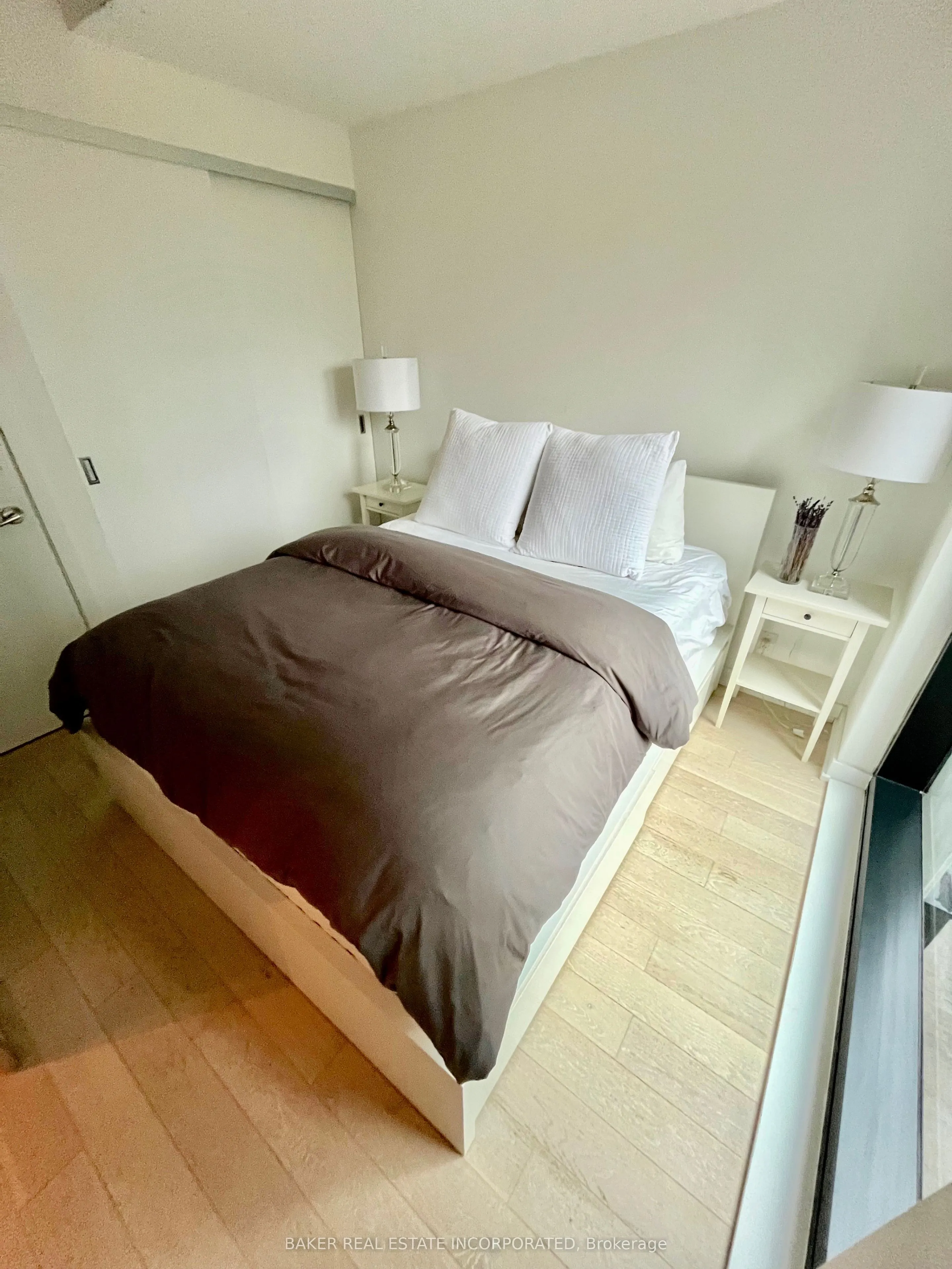 11 Charlotte Street, #301