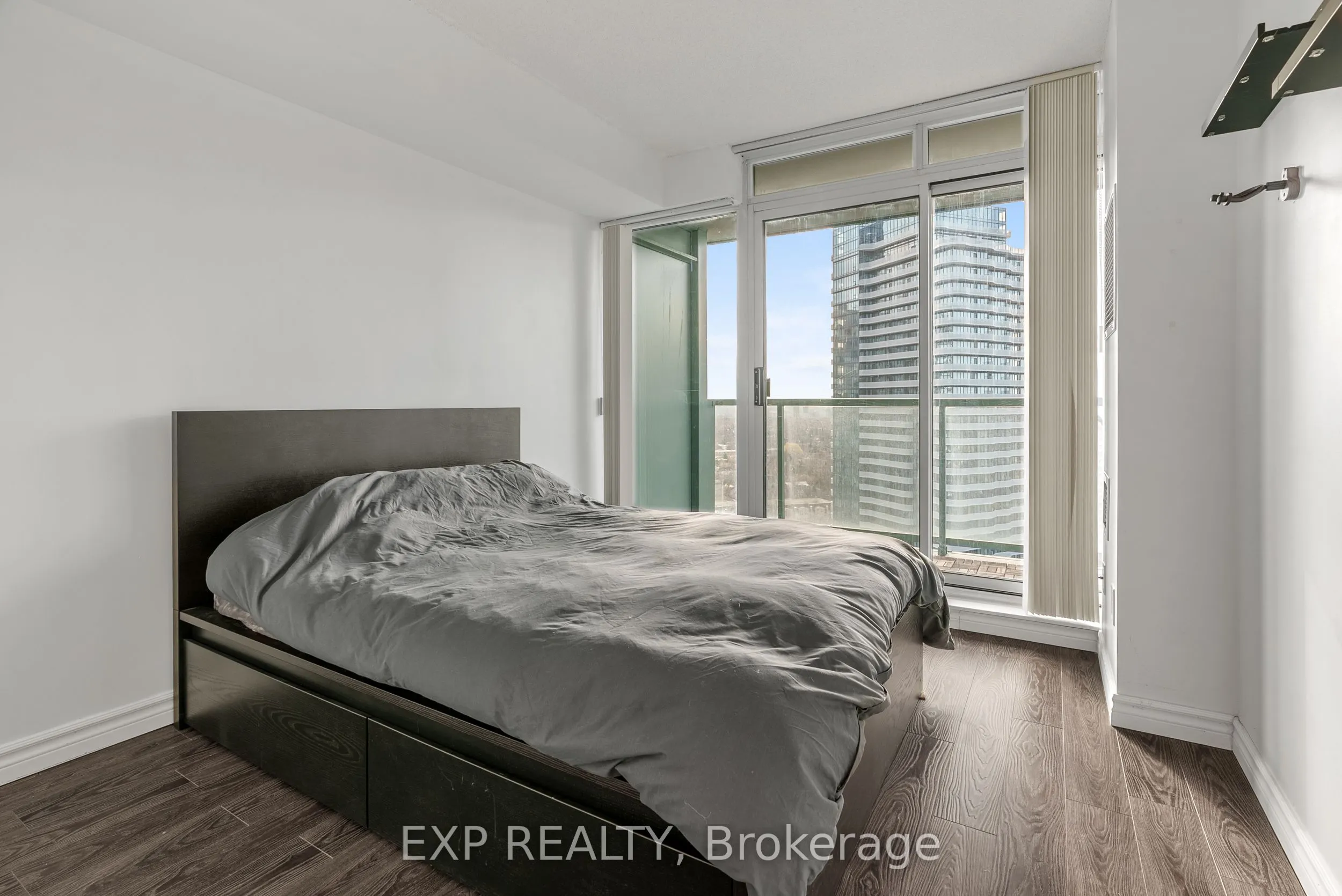 5508 Yonge Street, #2511