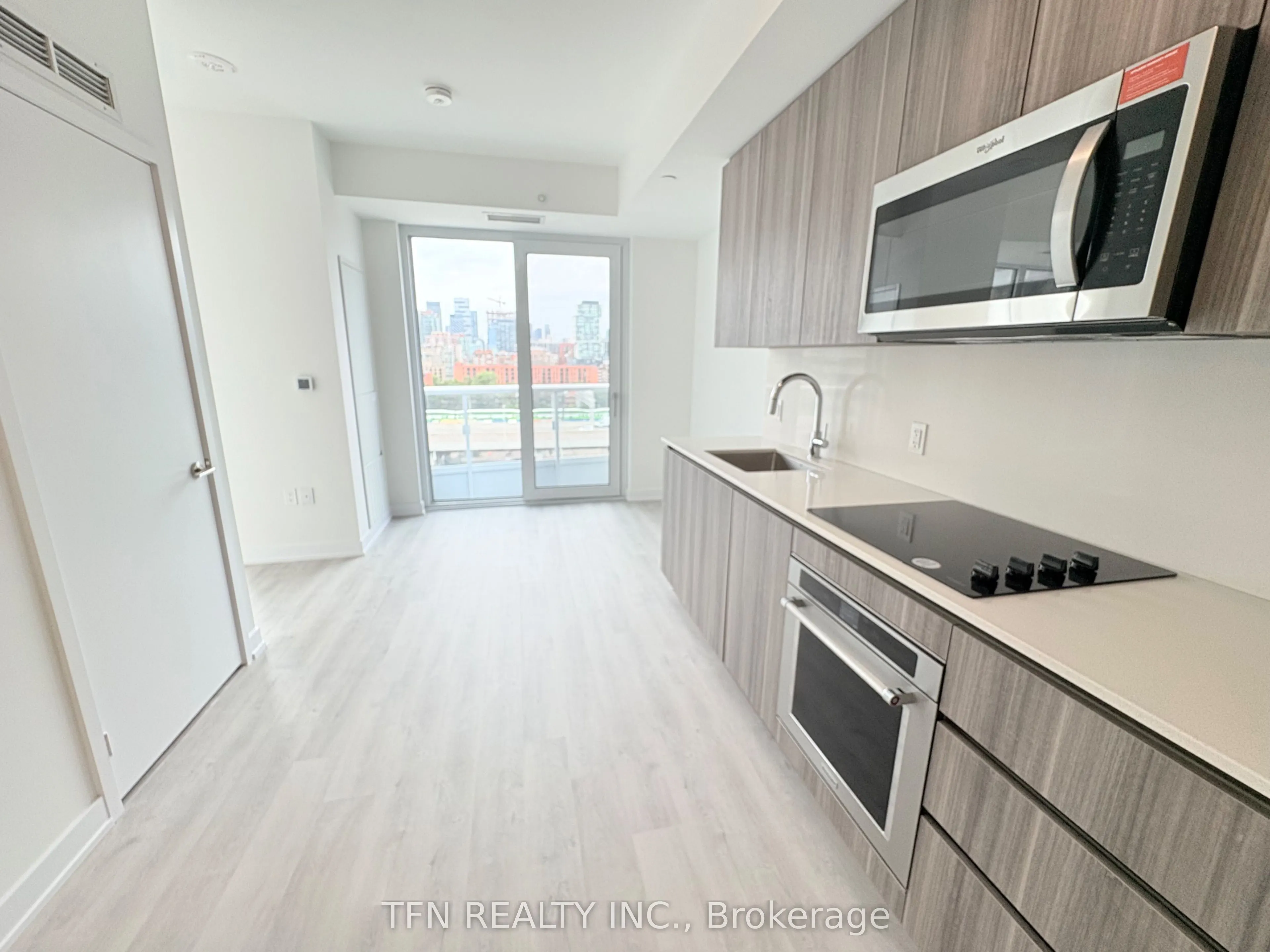 15 Richardson Street, #1002