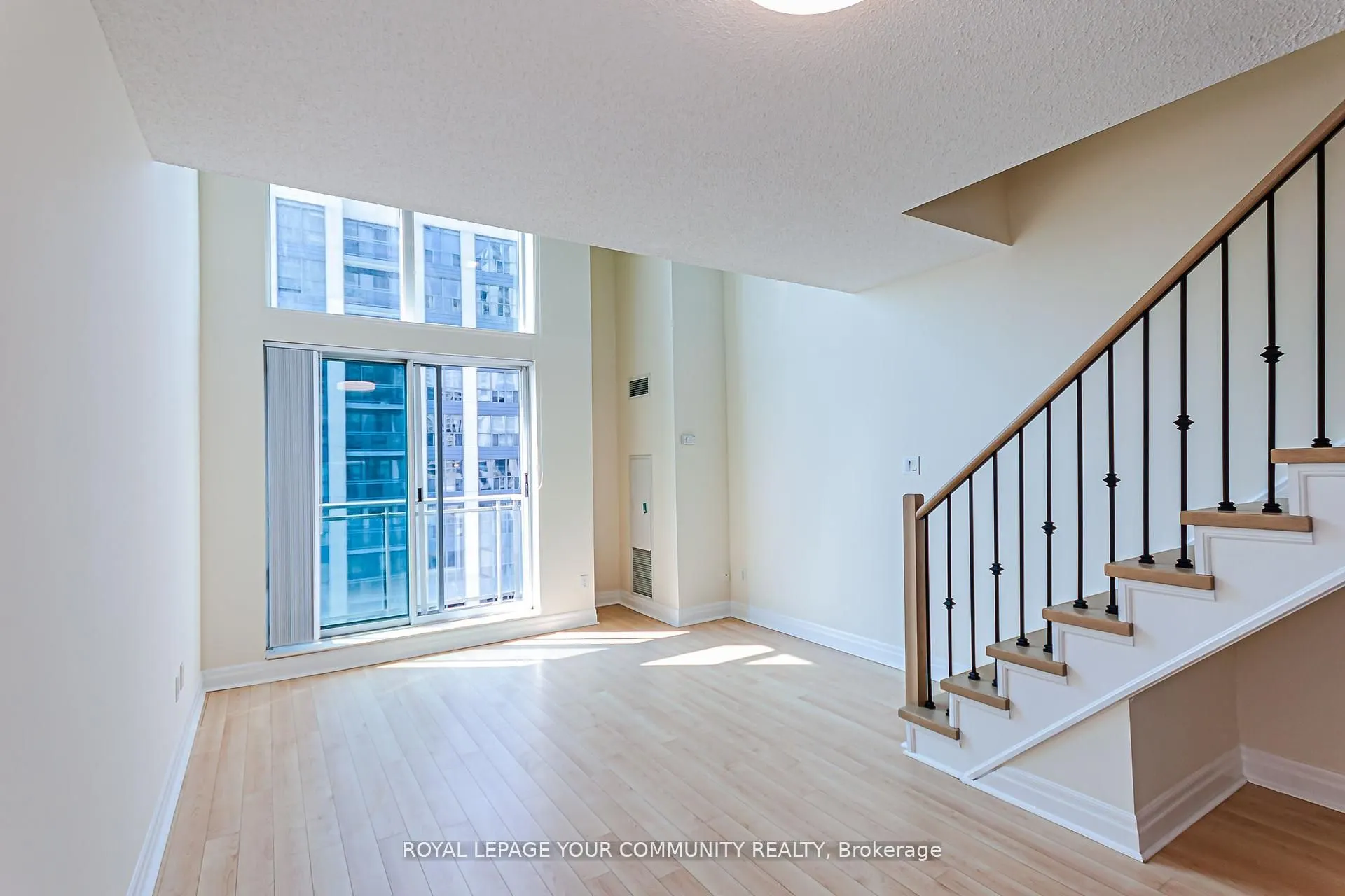 188 Doris Avenue, #1214