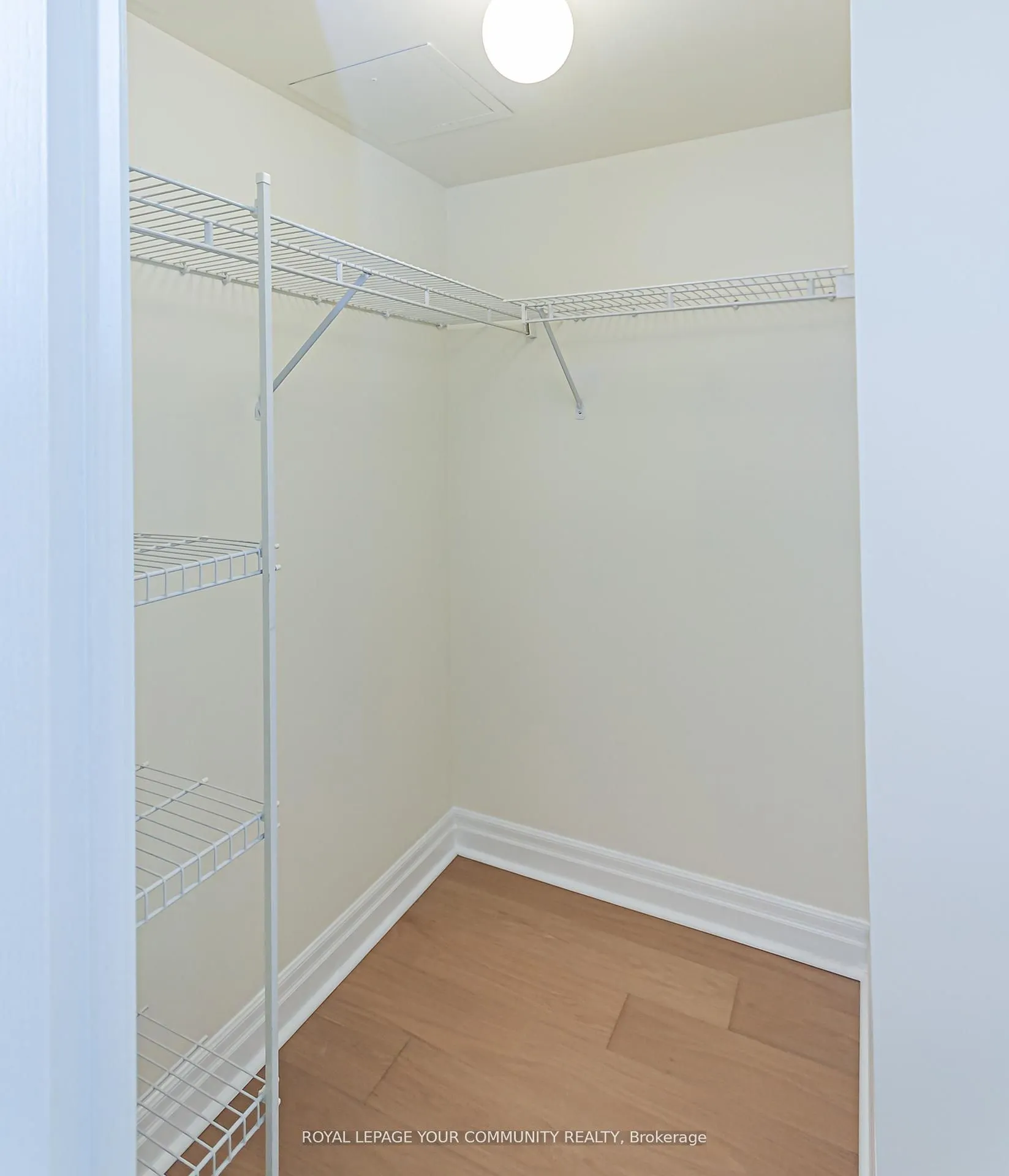 188 Doris Avenue, #1214
