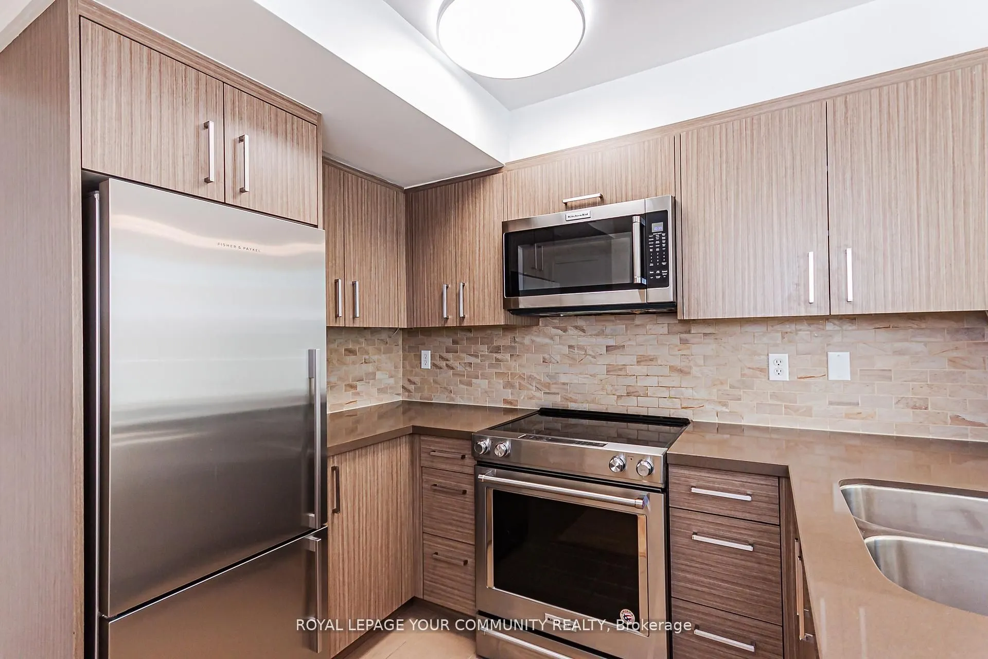 188 Doris Avenue, #1214