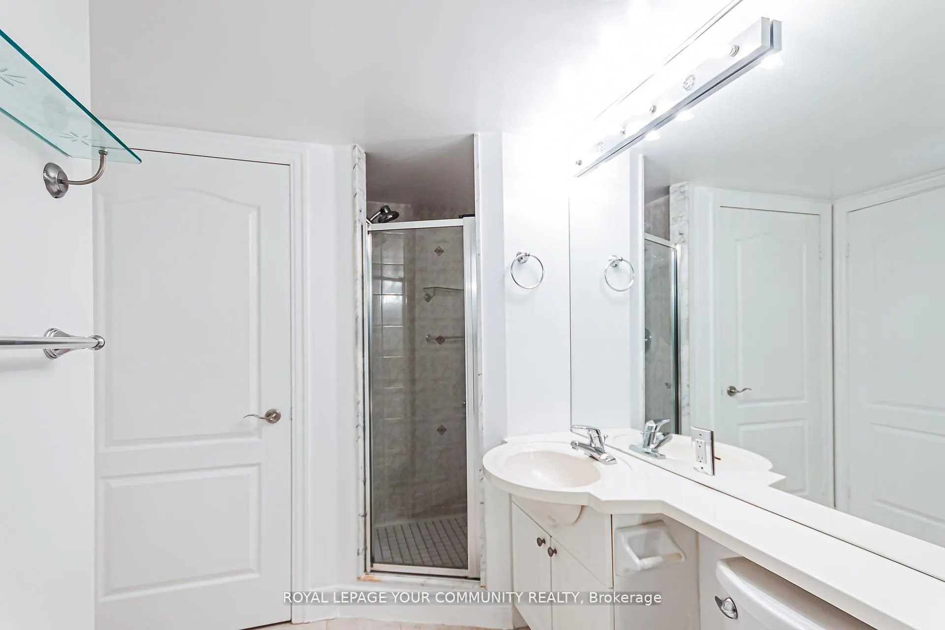 188 Doris Avenue, #1214