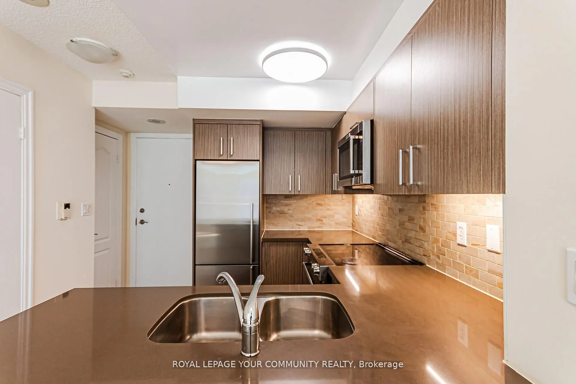188 Doris Avenue, #1214