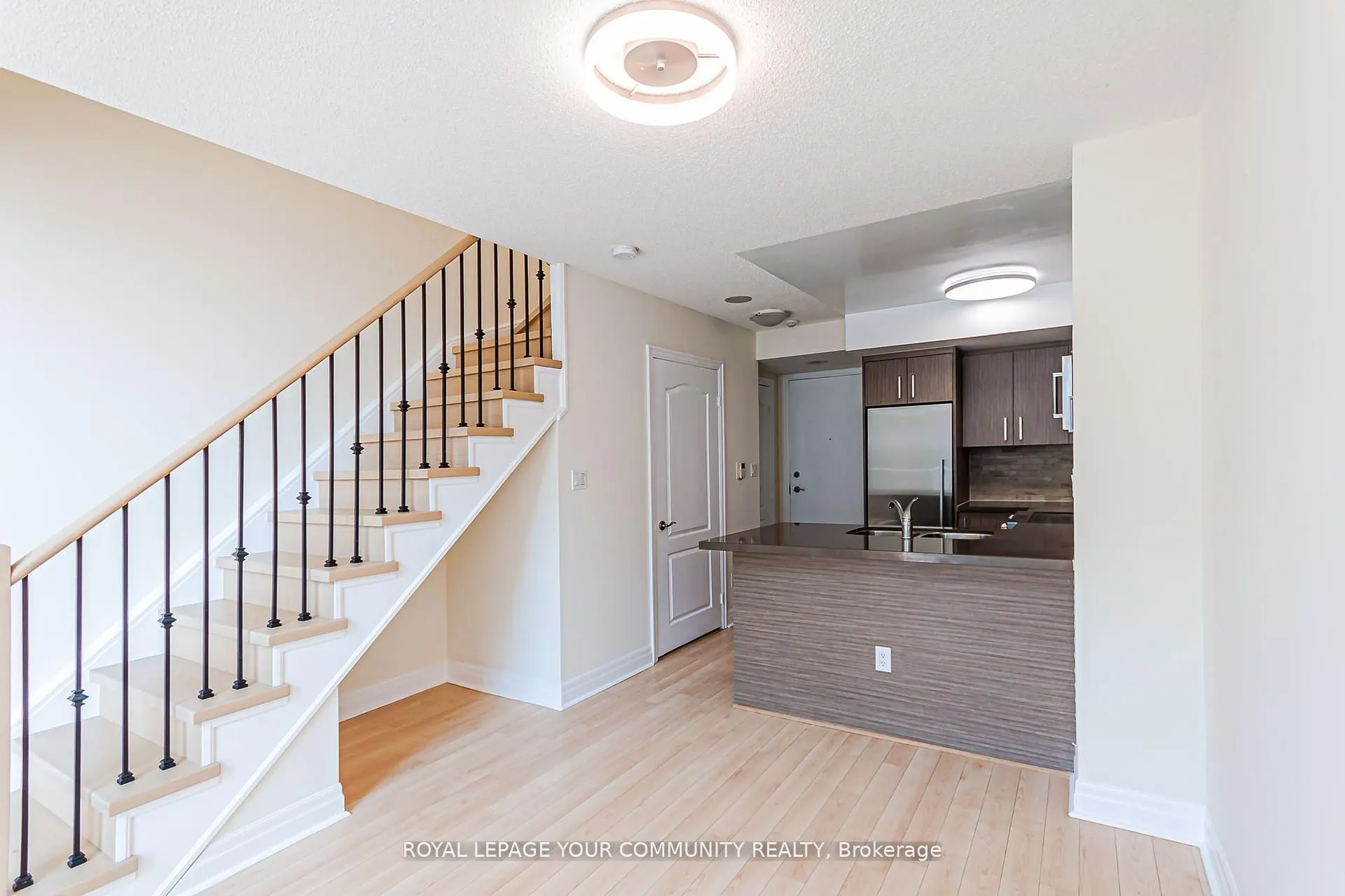 188 Doris Avenue, #1214