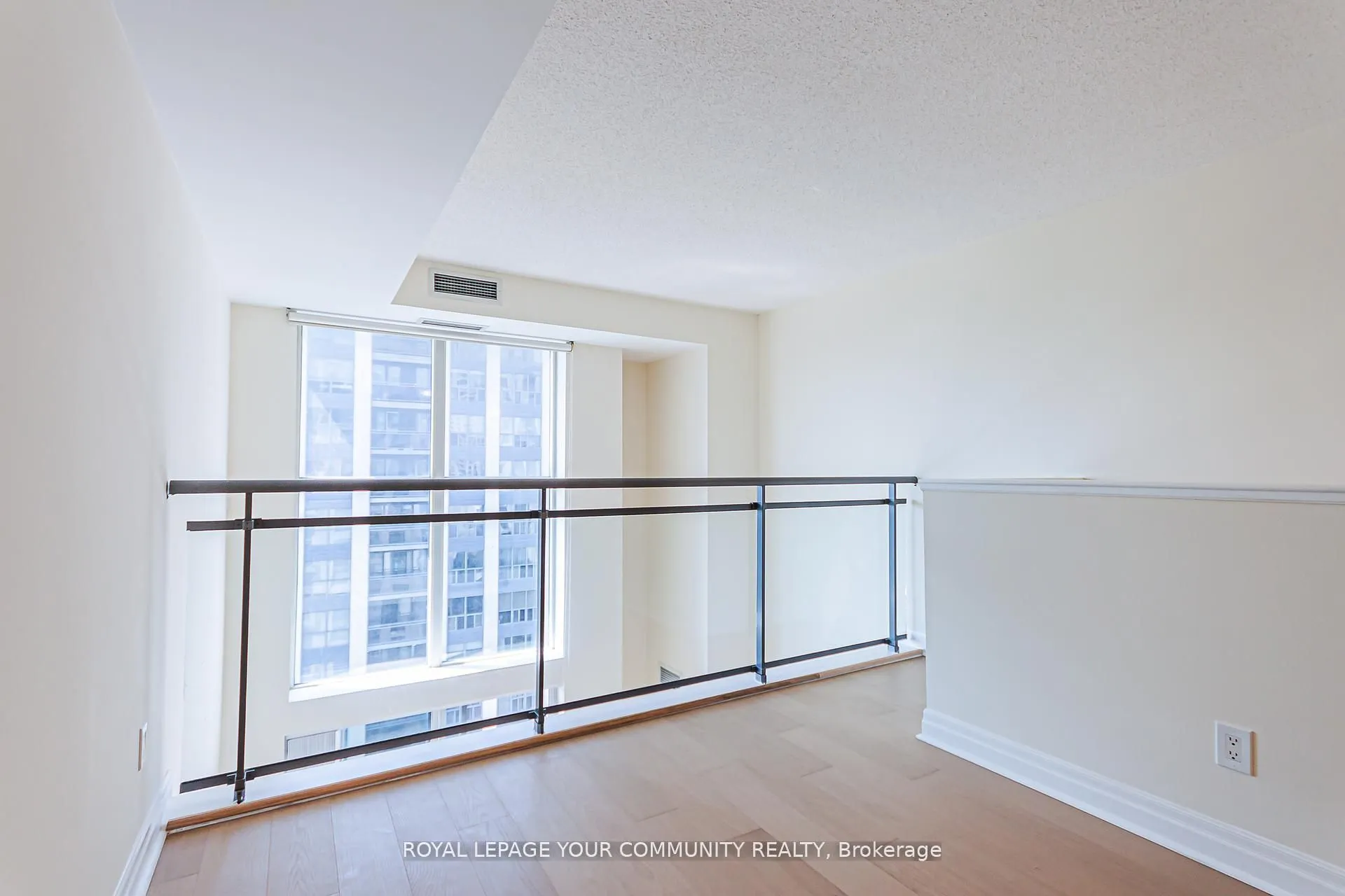 188 Doris Avenue, #1214