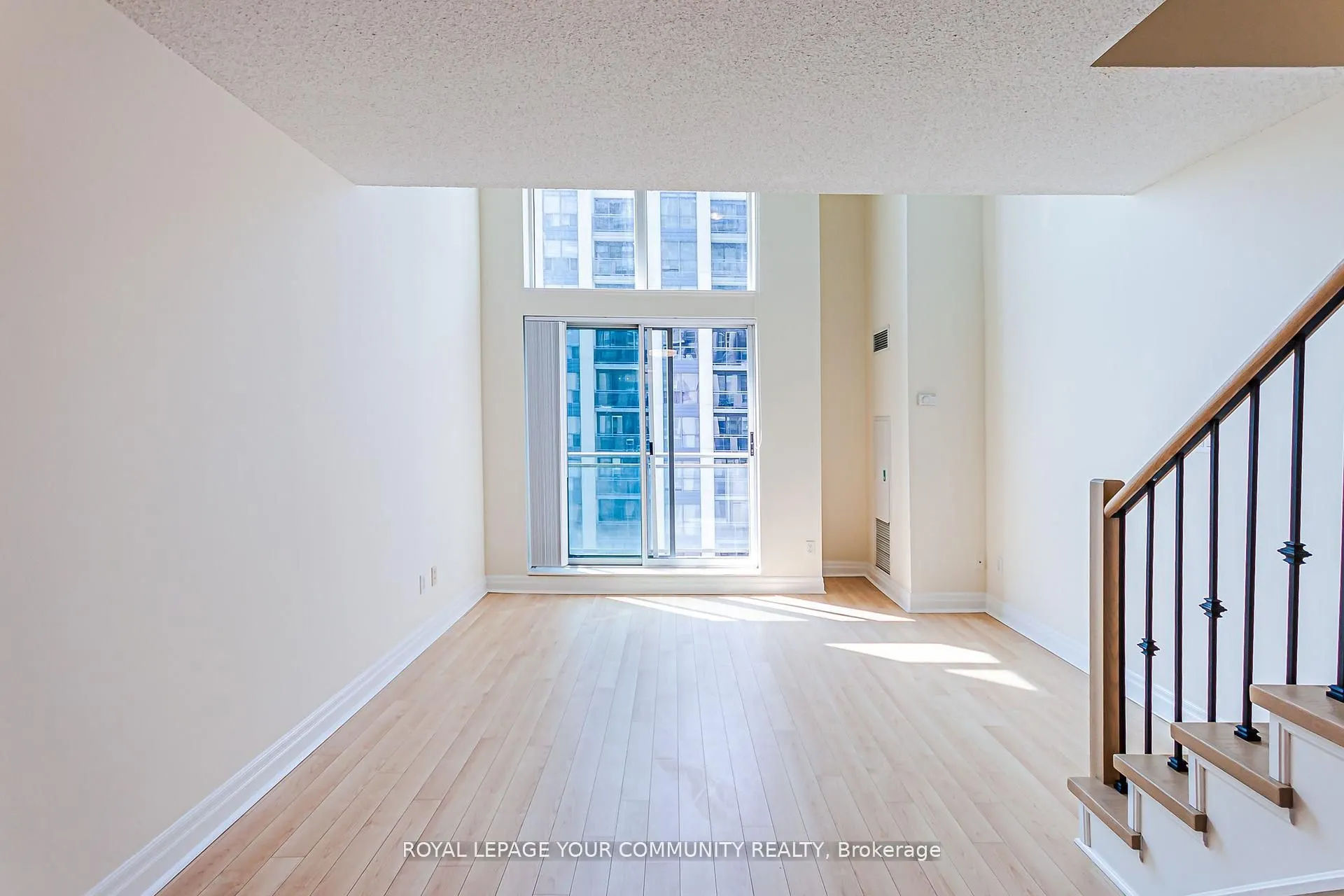 188 Doris Avenue, #1214