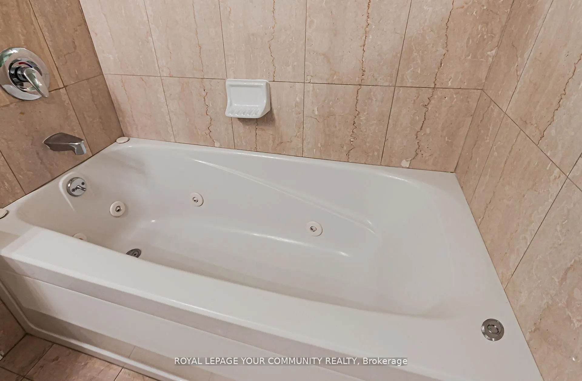 188 Doris Avenue, #1214