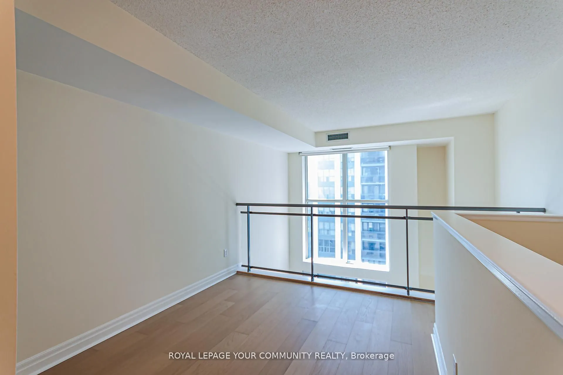 188 Doris Avenue, #1214