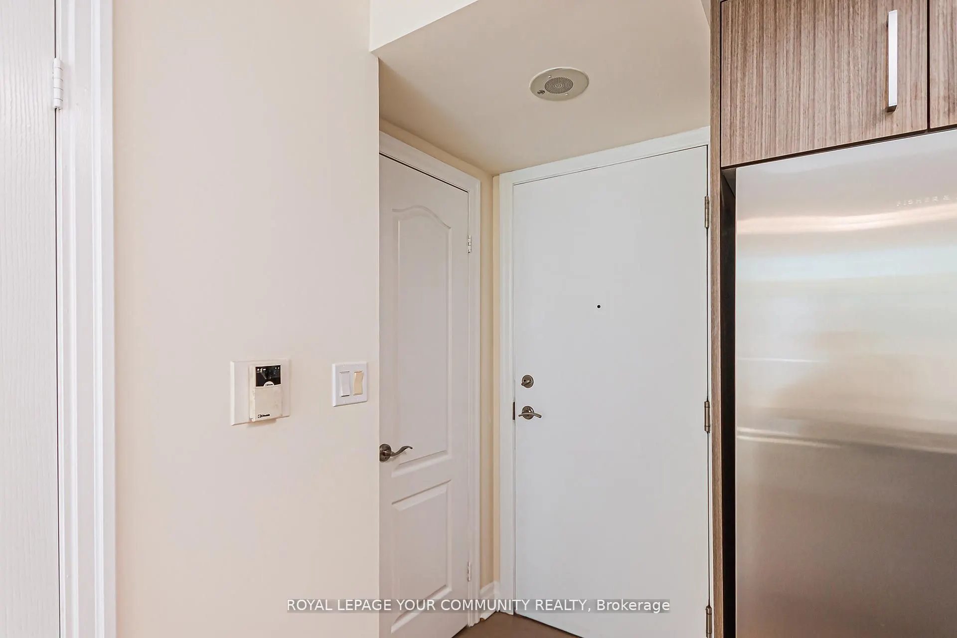 188 Doris Avenue, #1214