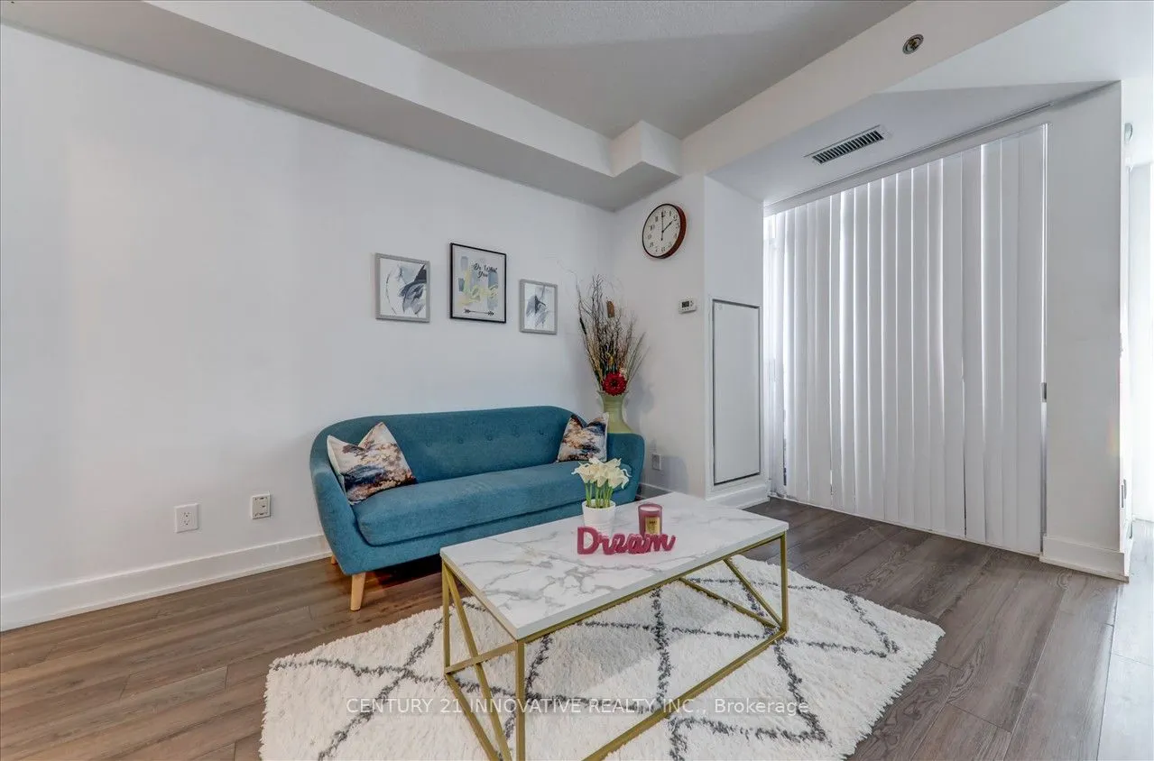 318 Richmond Street W, #1711
