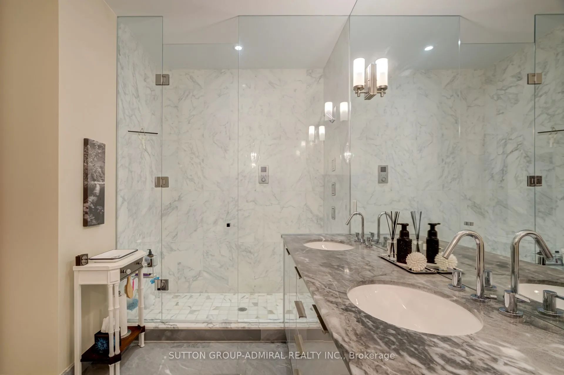 88 Davenport Road, #1701