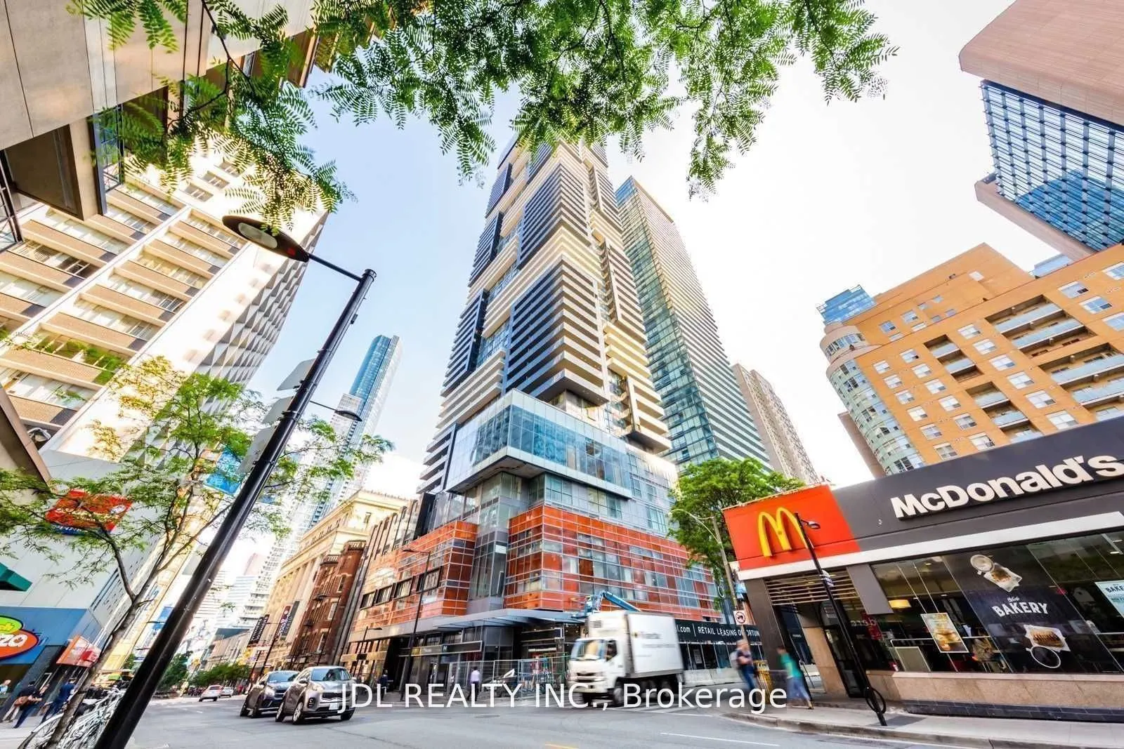 7 Grenville Street, #4111