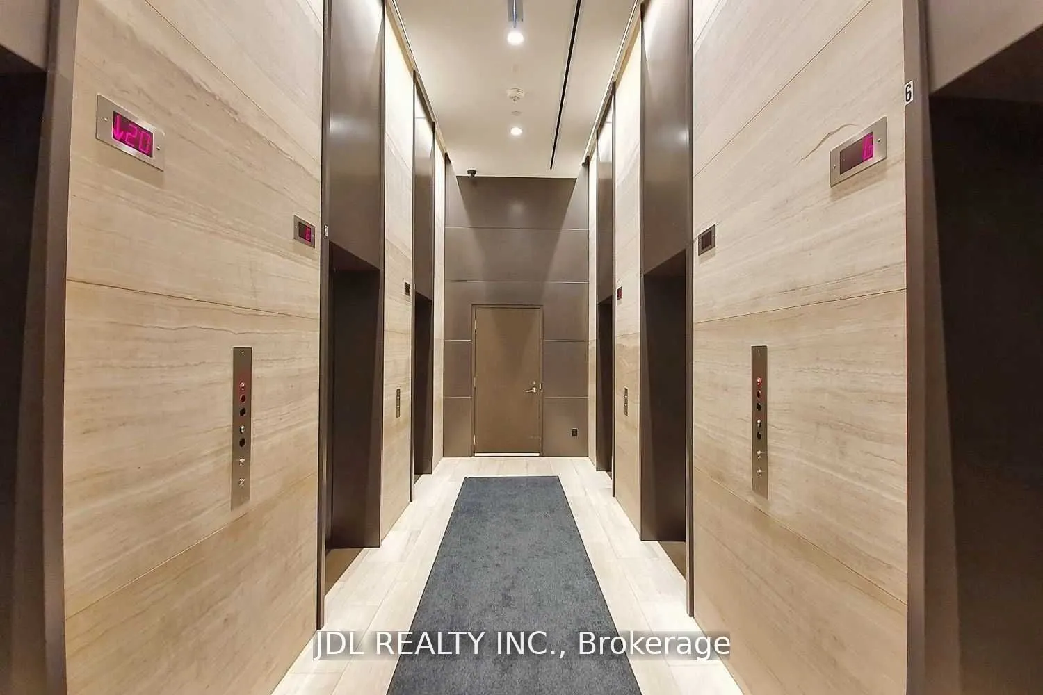 7 Grenville Street, #4111
