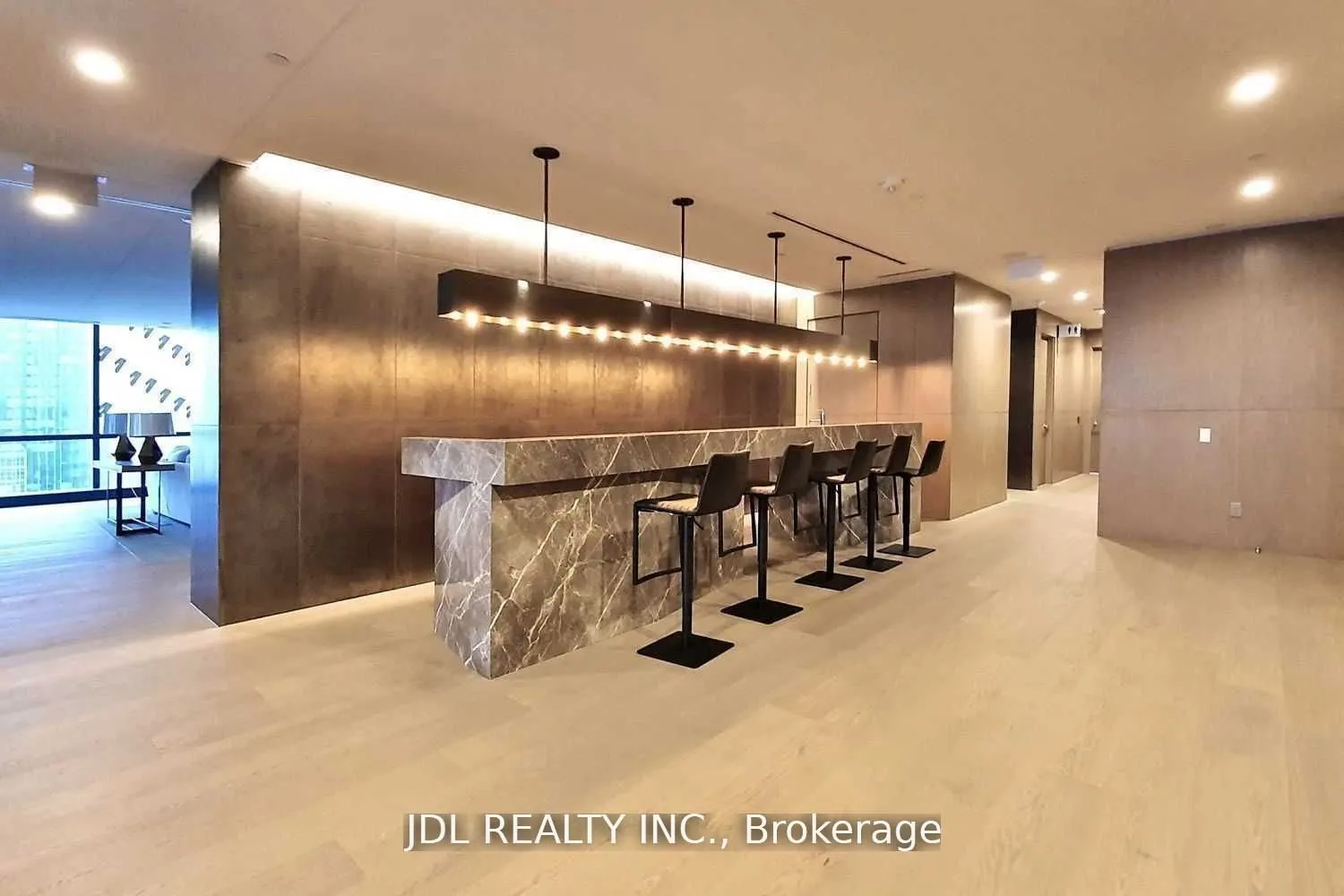 7 Grenville Street, #4111