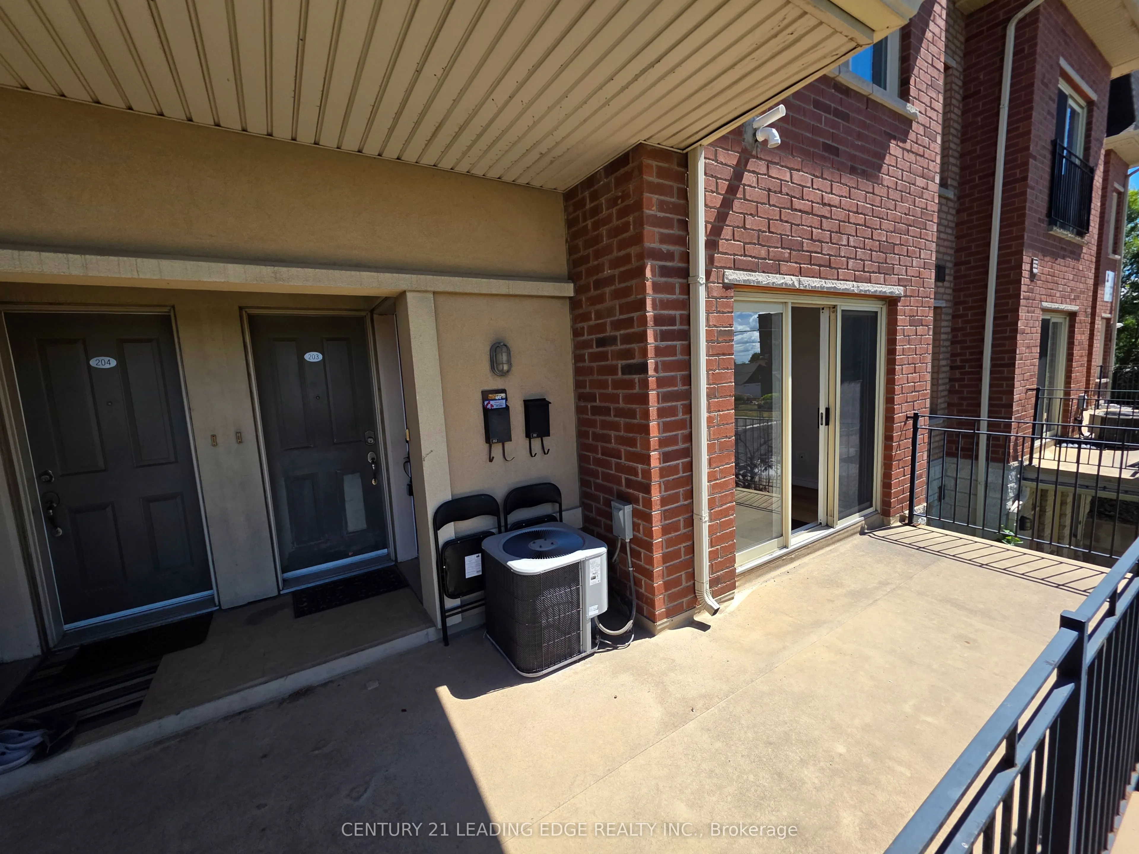 65 Cranborne Avenue, #202