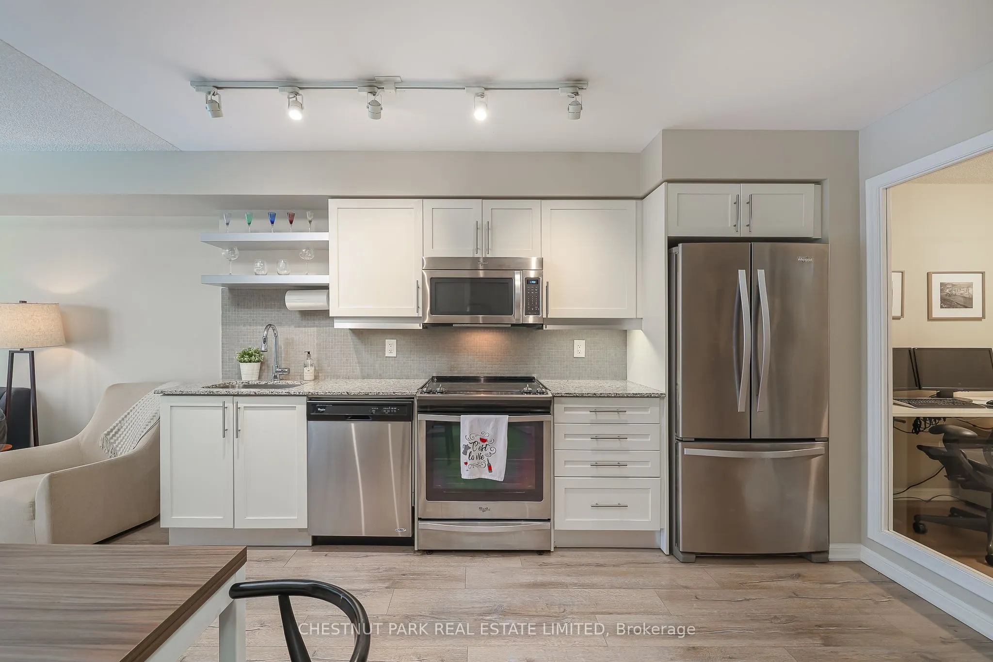 400 Adelaide Street E, #1702