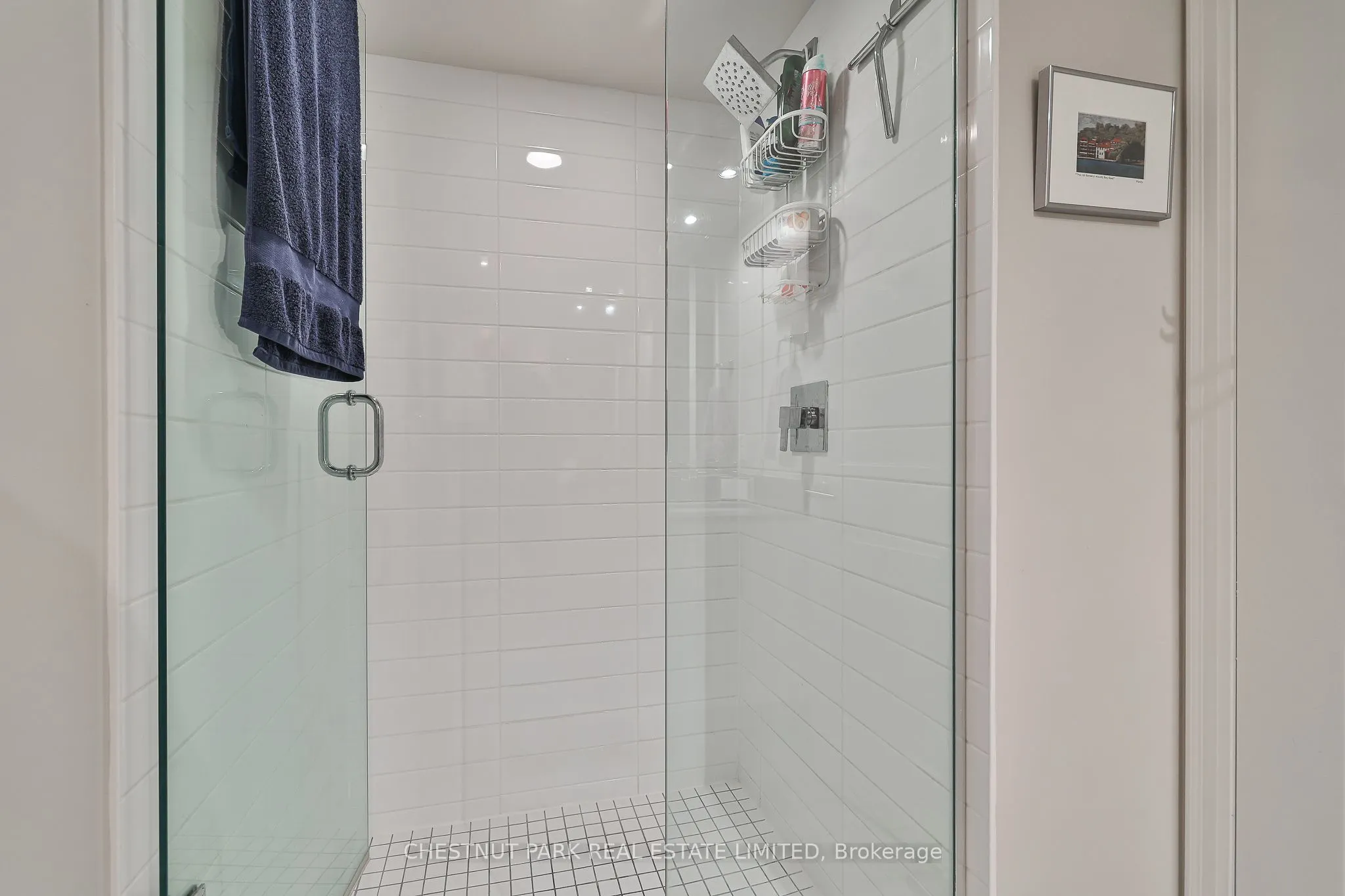400 Adelaide Street E, #1702