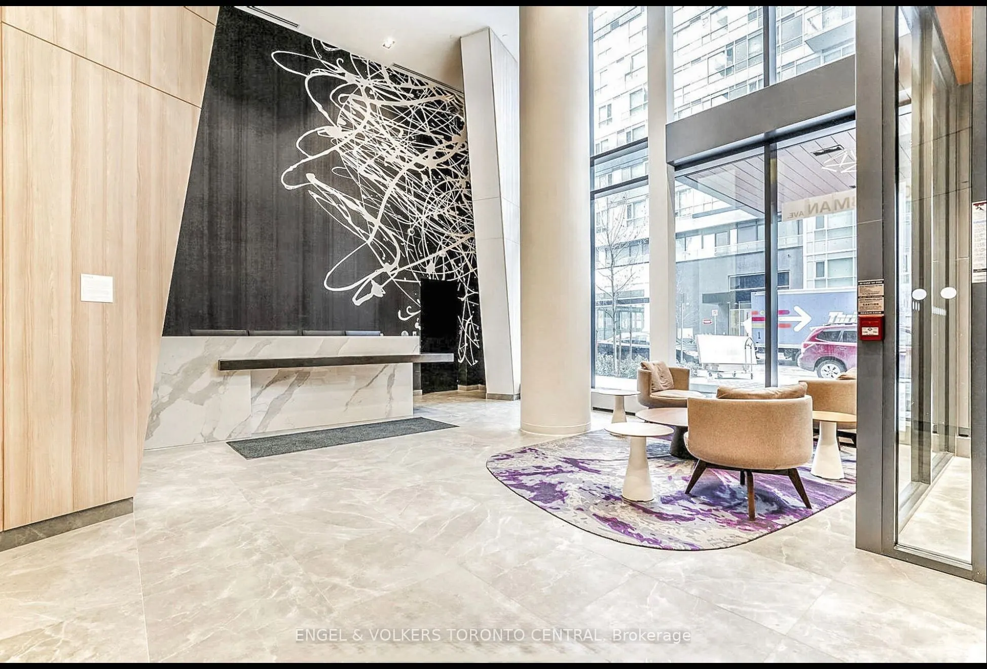 20 Tubman Avenue #1011