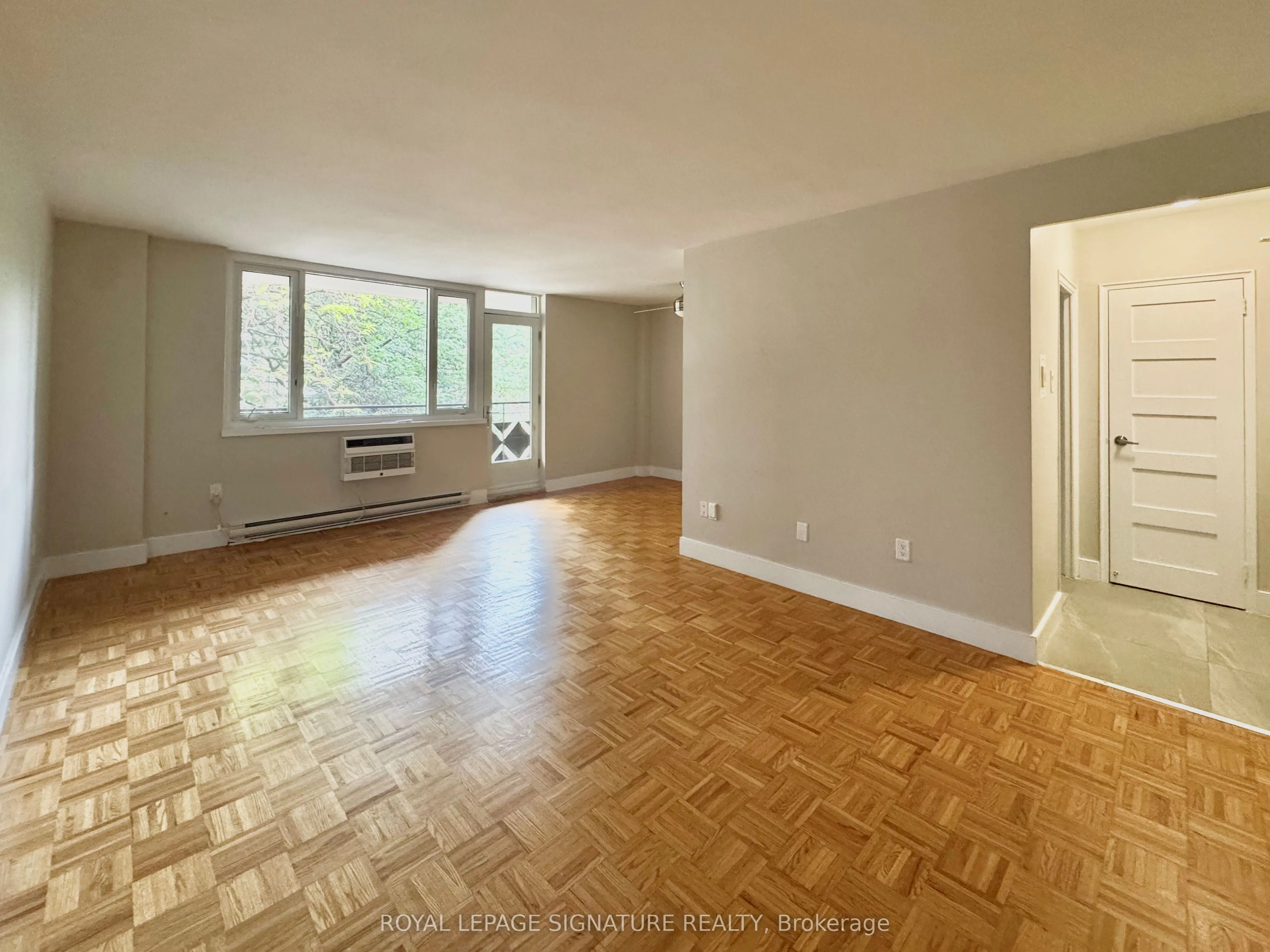 55 Isabella Street, #403