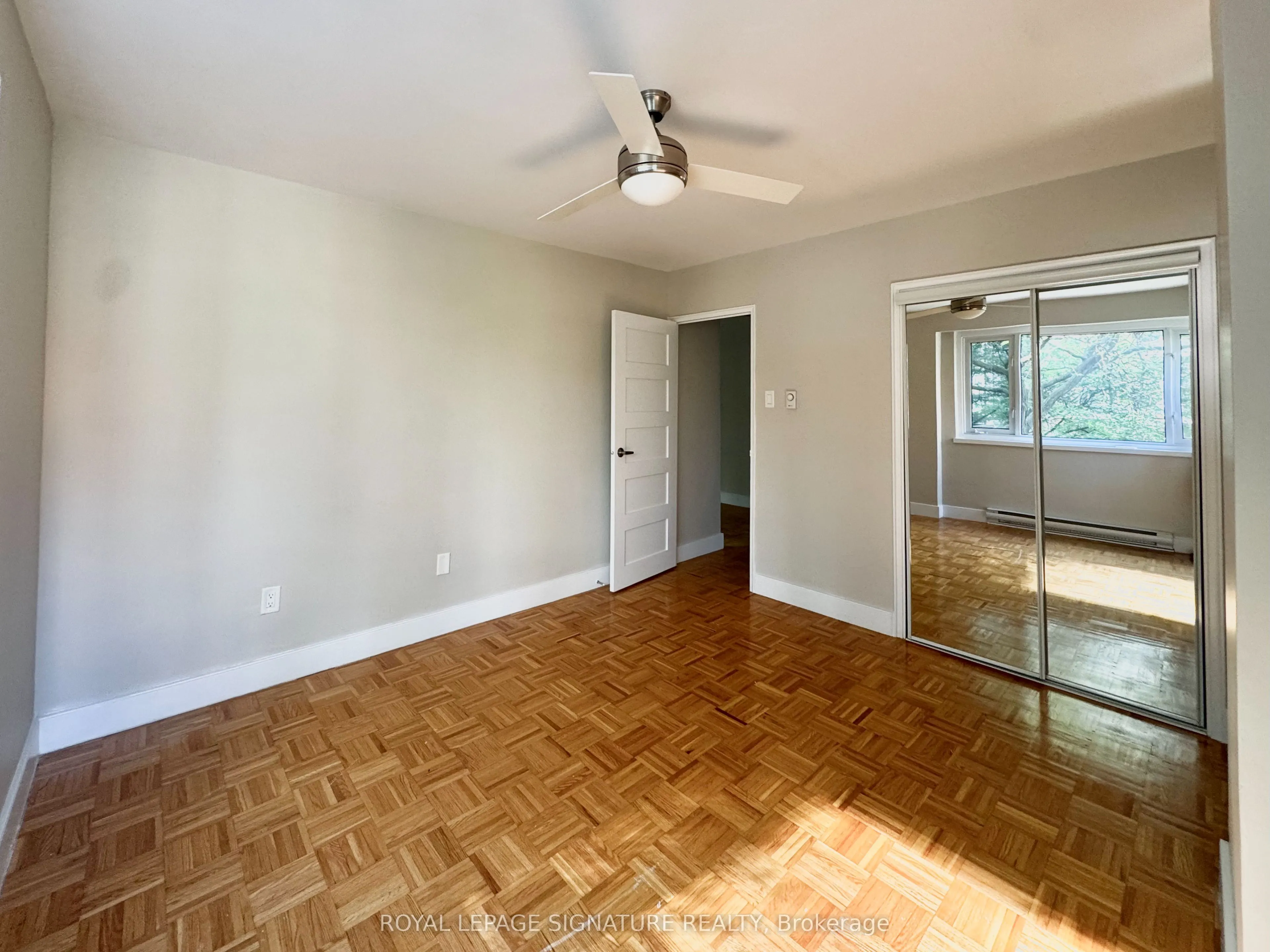 55 Isabella Street, #403