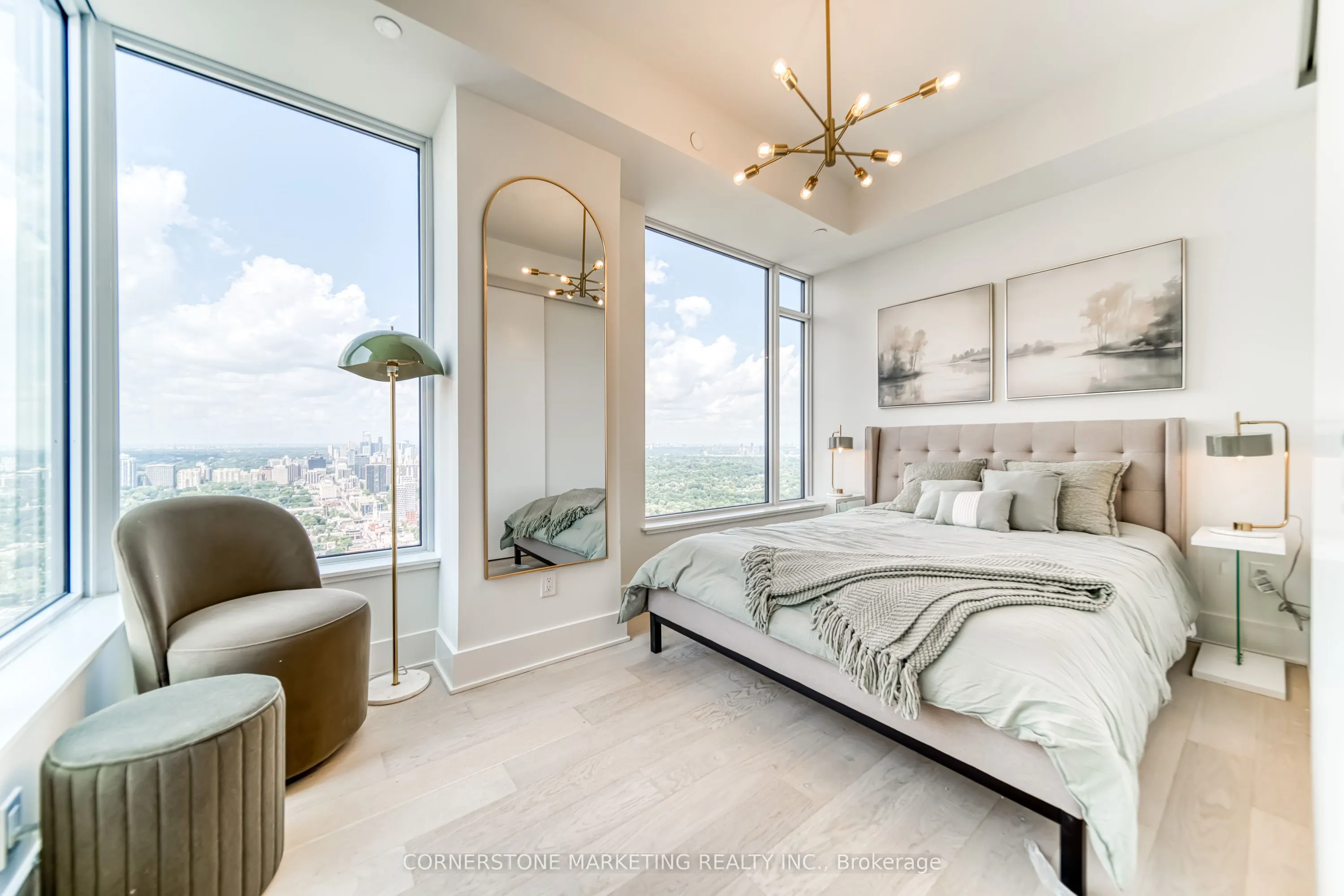 11 Yorkville Avenue, #4702