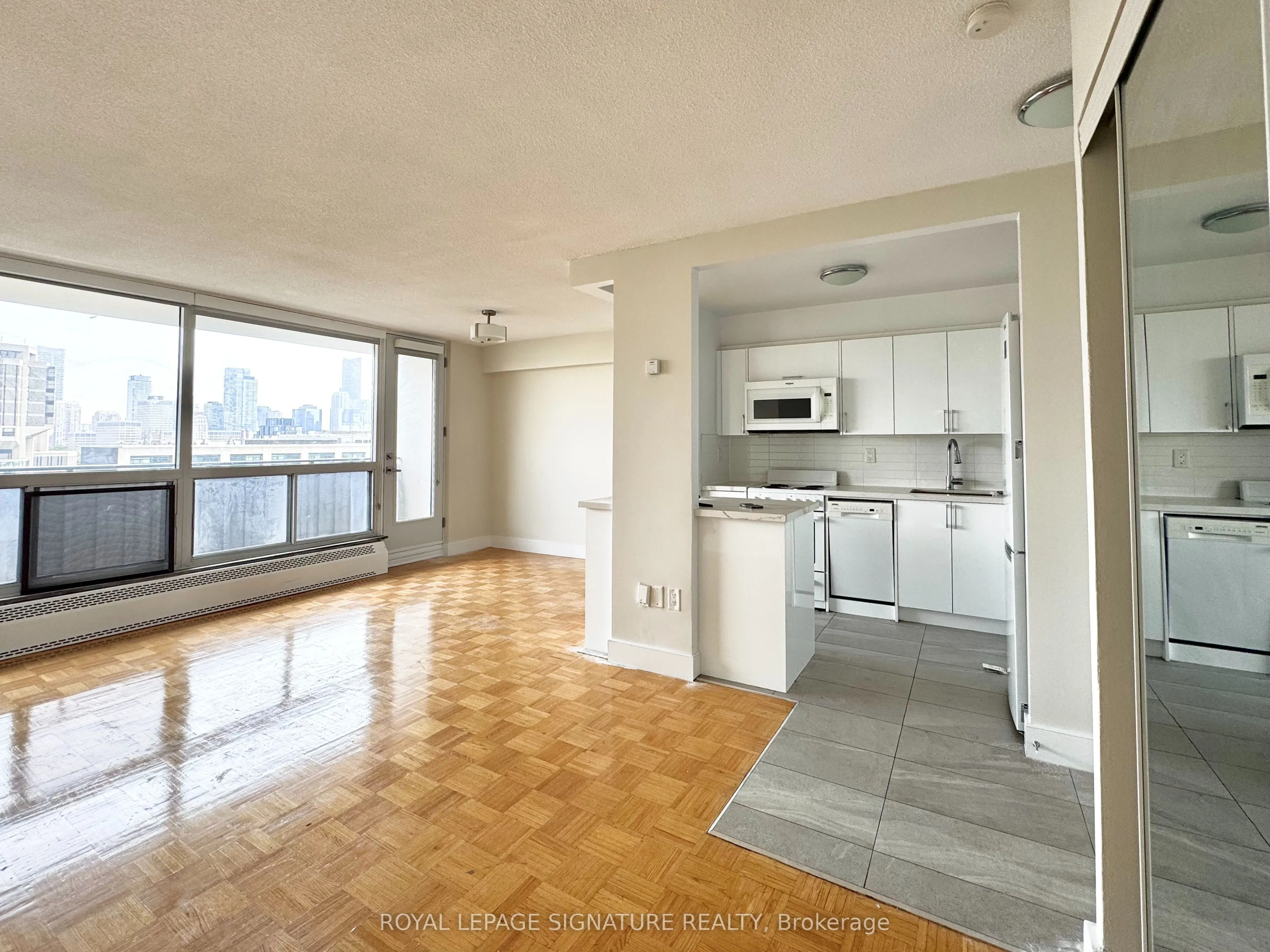 666 Spadina Avenue, #1109