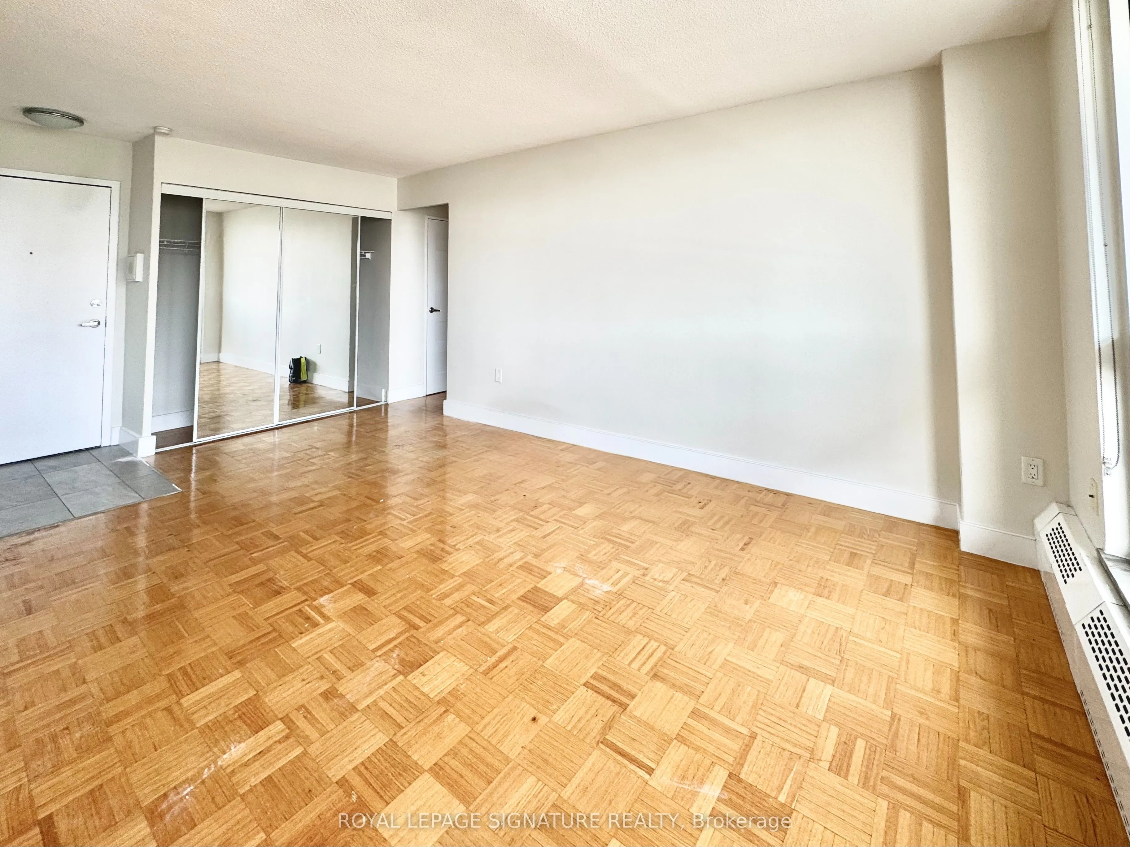 666 Spadina Avenue, #1109