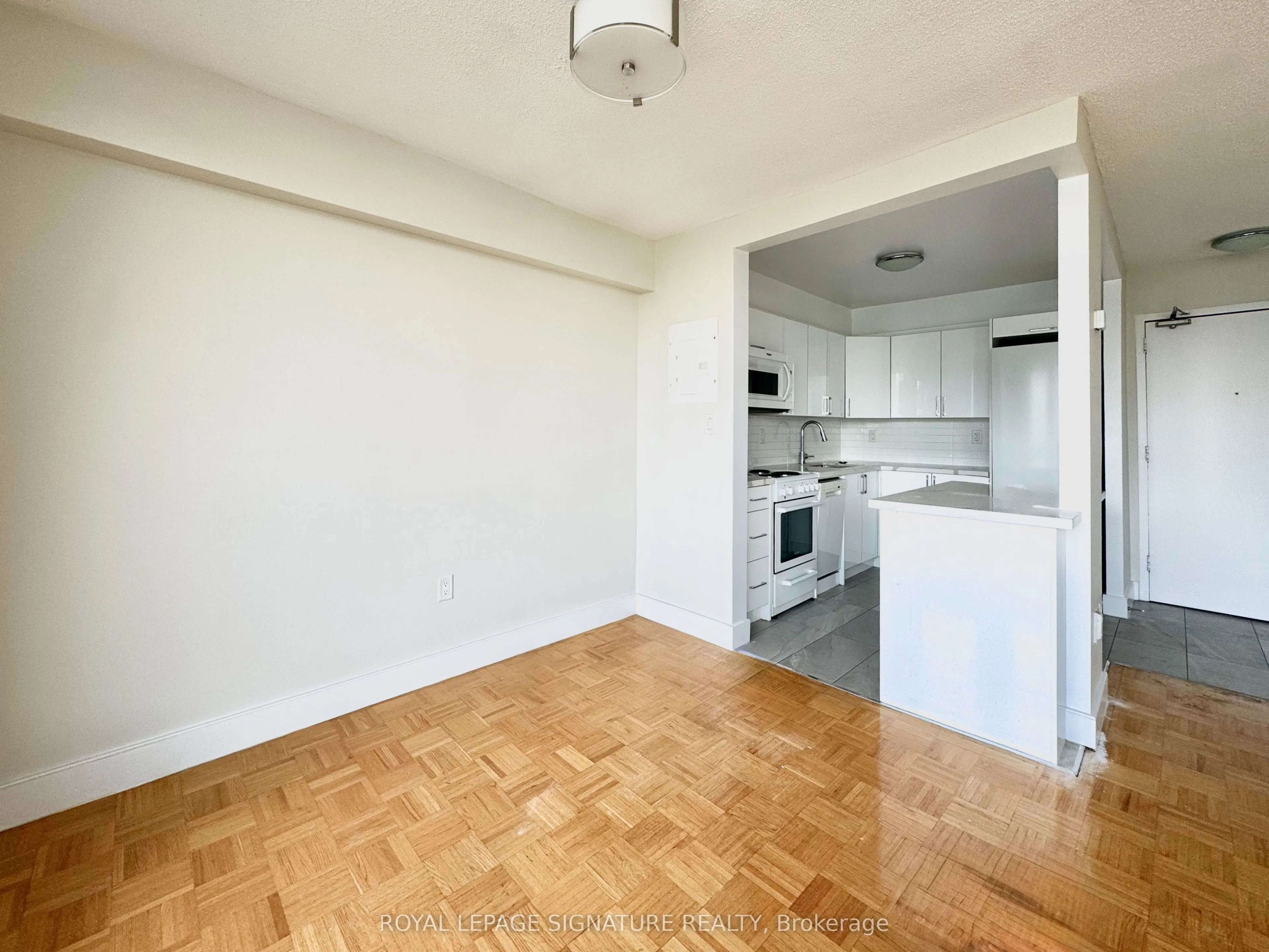 666 Spadina Avenue, #1109
