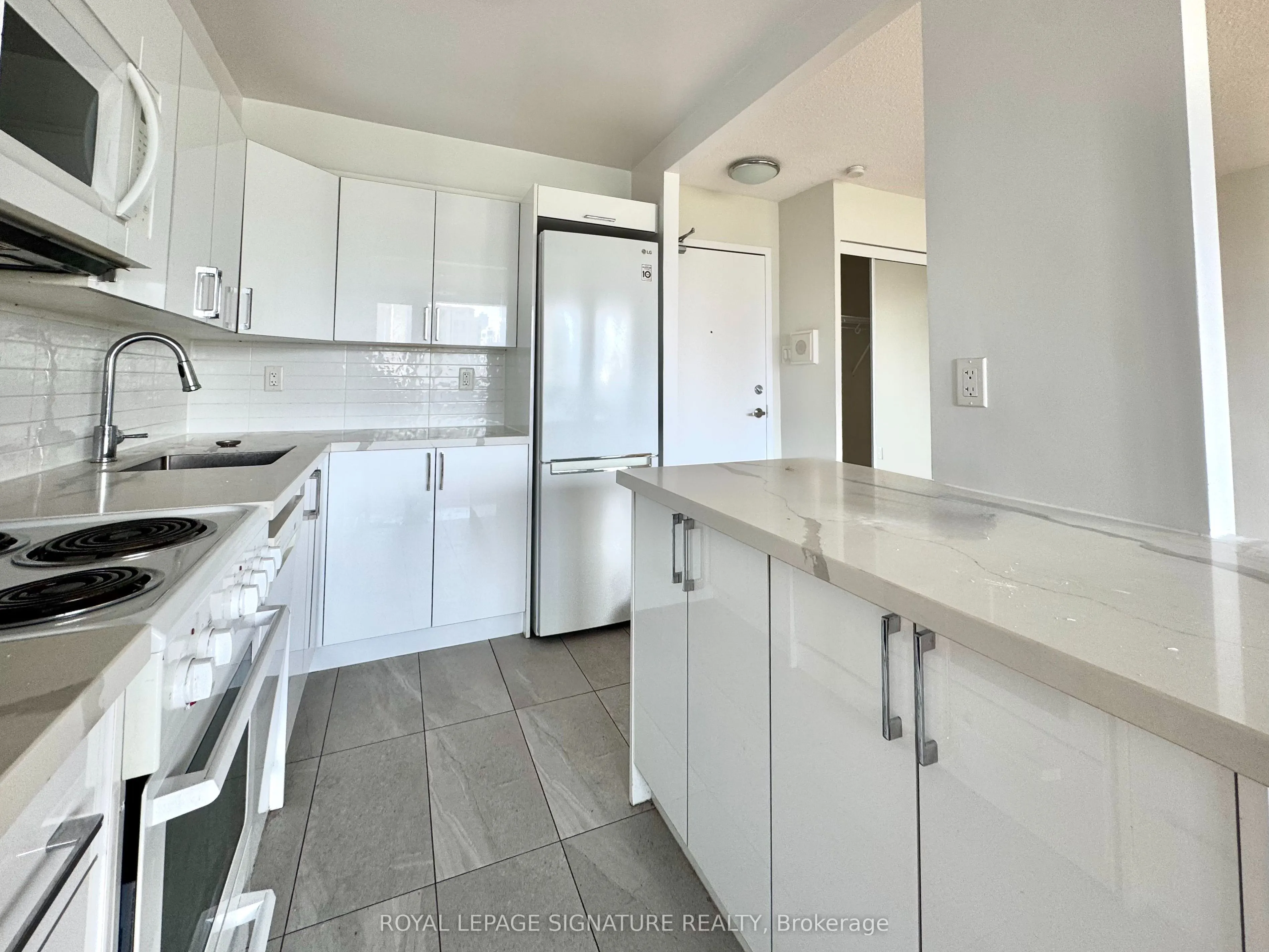 666 Spadina Avenue, #1109