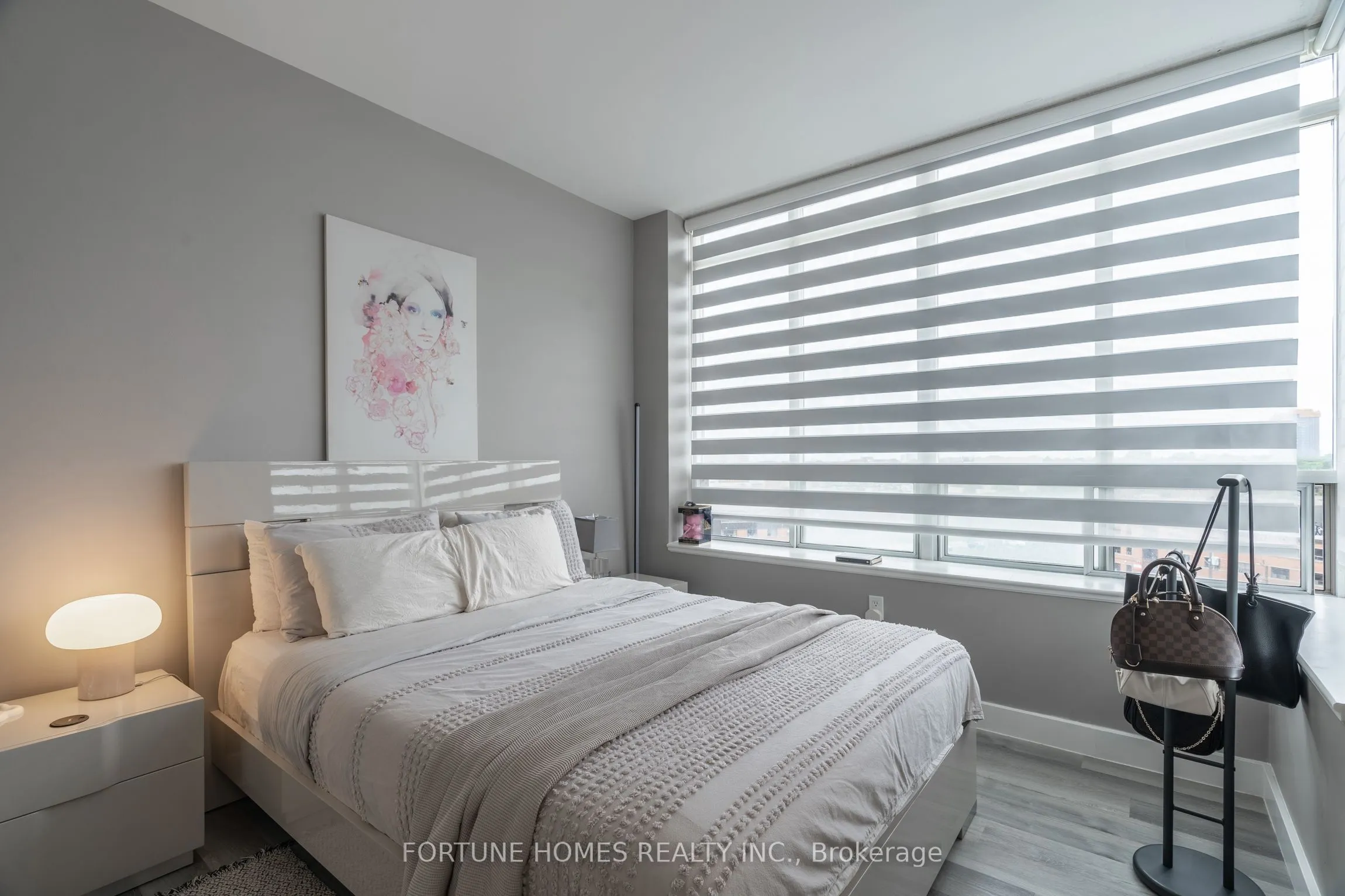 650 Lawrence Avenue W, #816