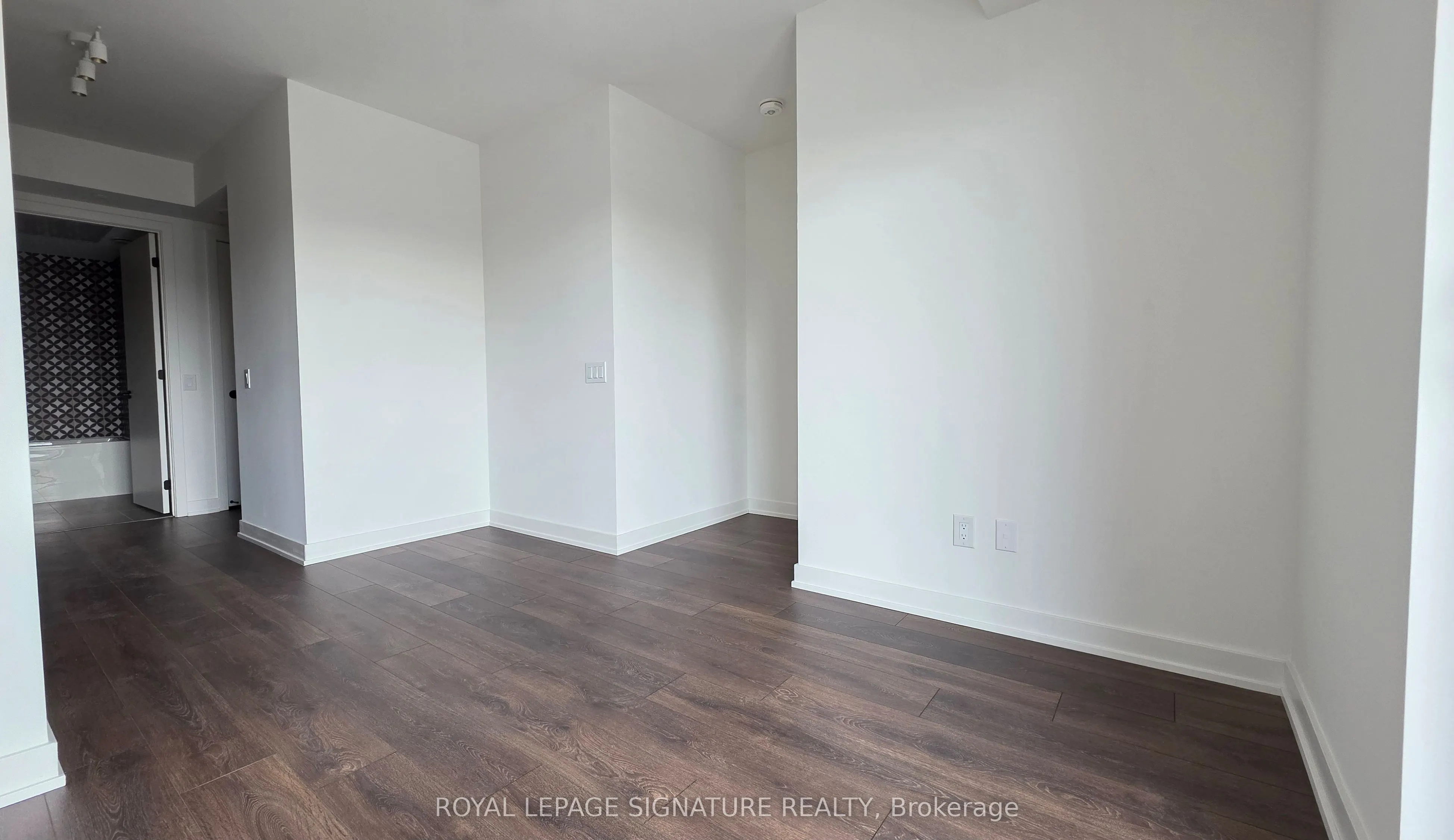 5 Lakeview Avenue, #304