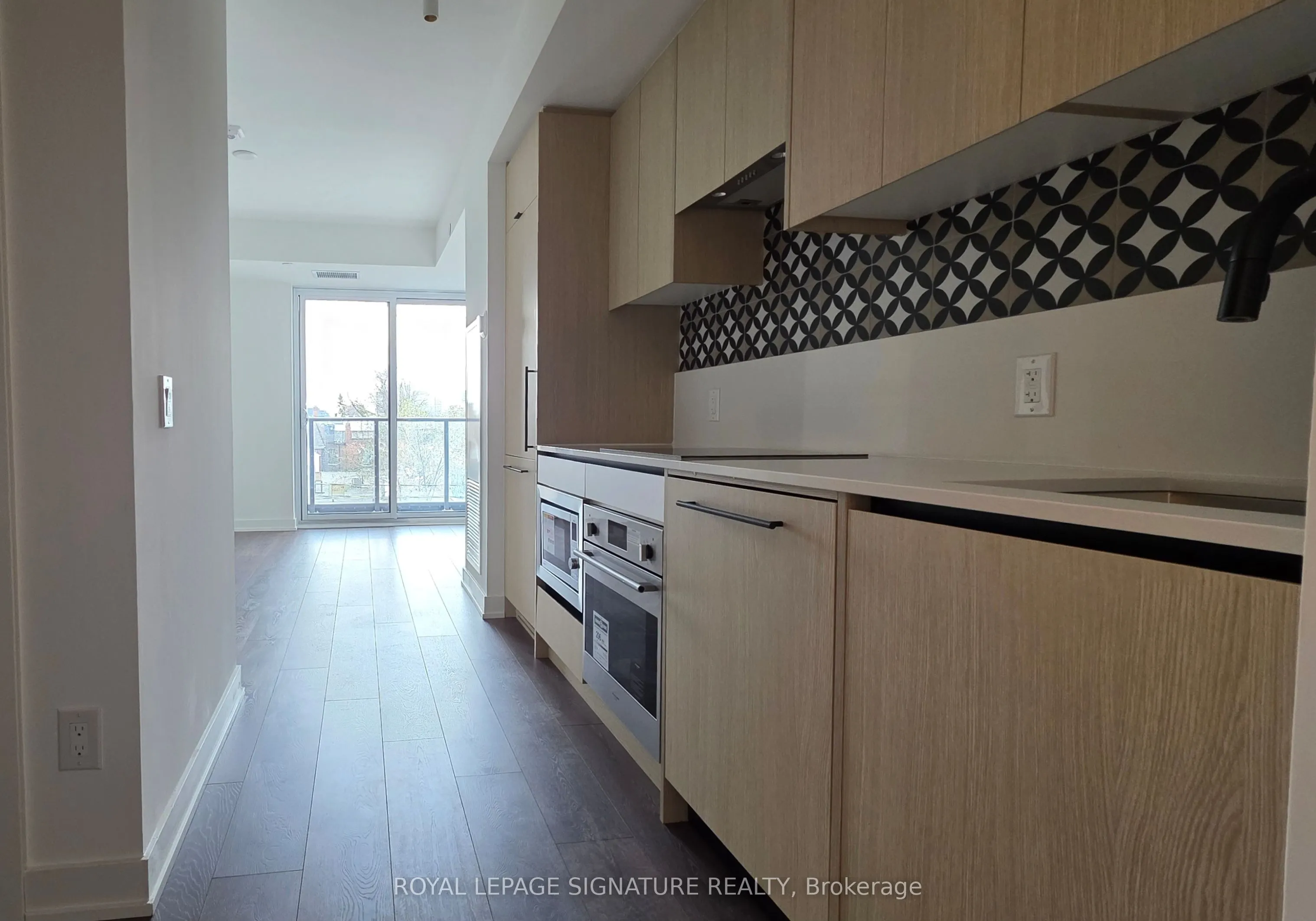 5 Lakeview Avenue, #304