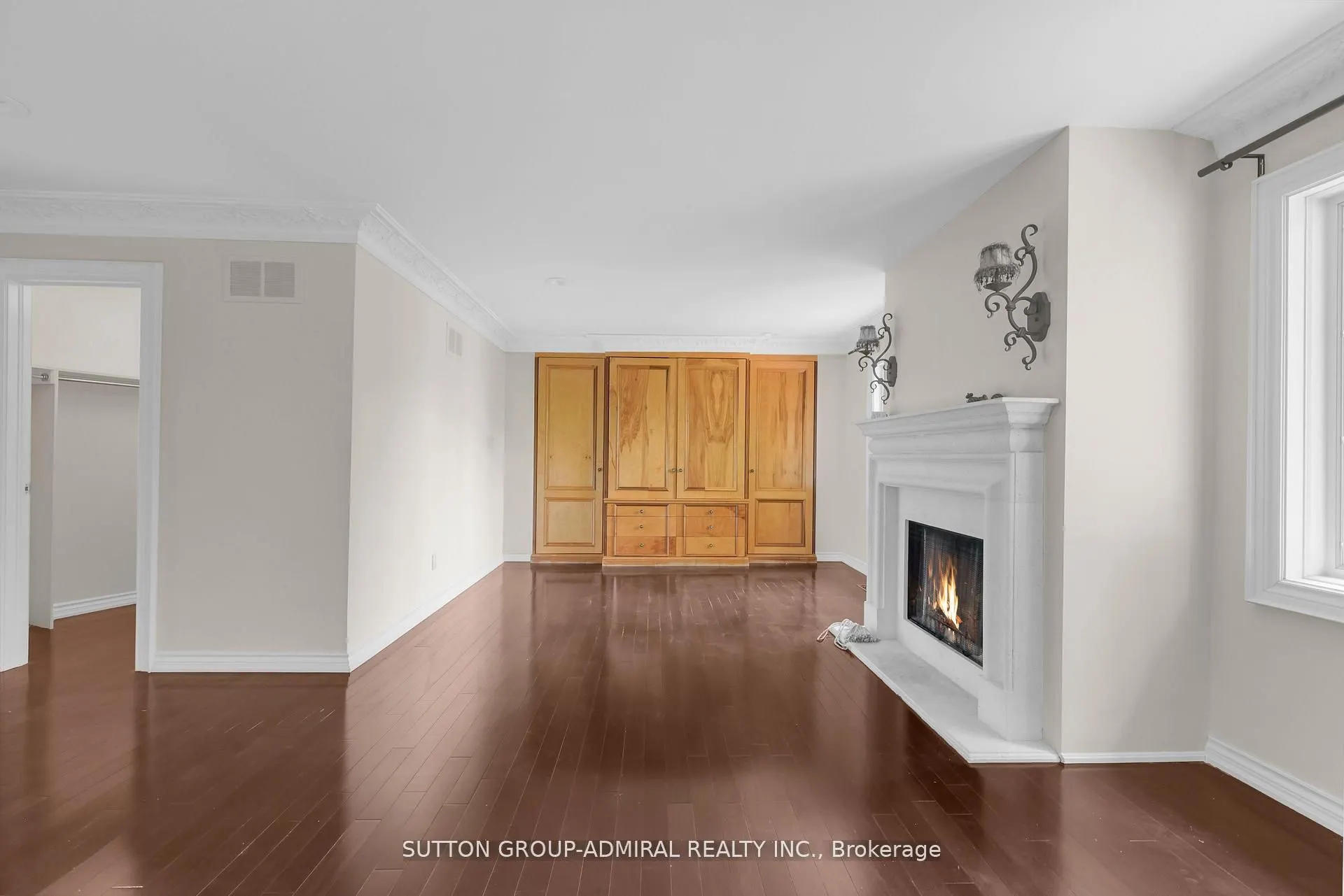 48 Berkindale Drive