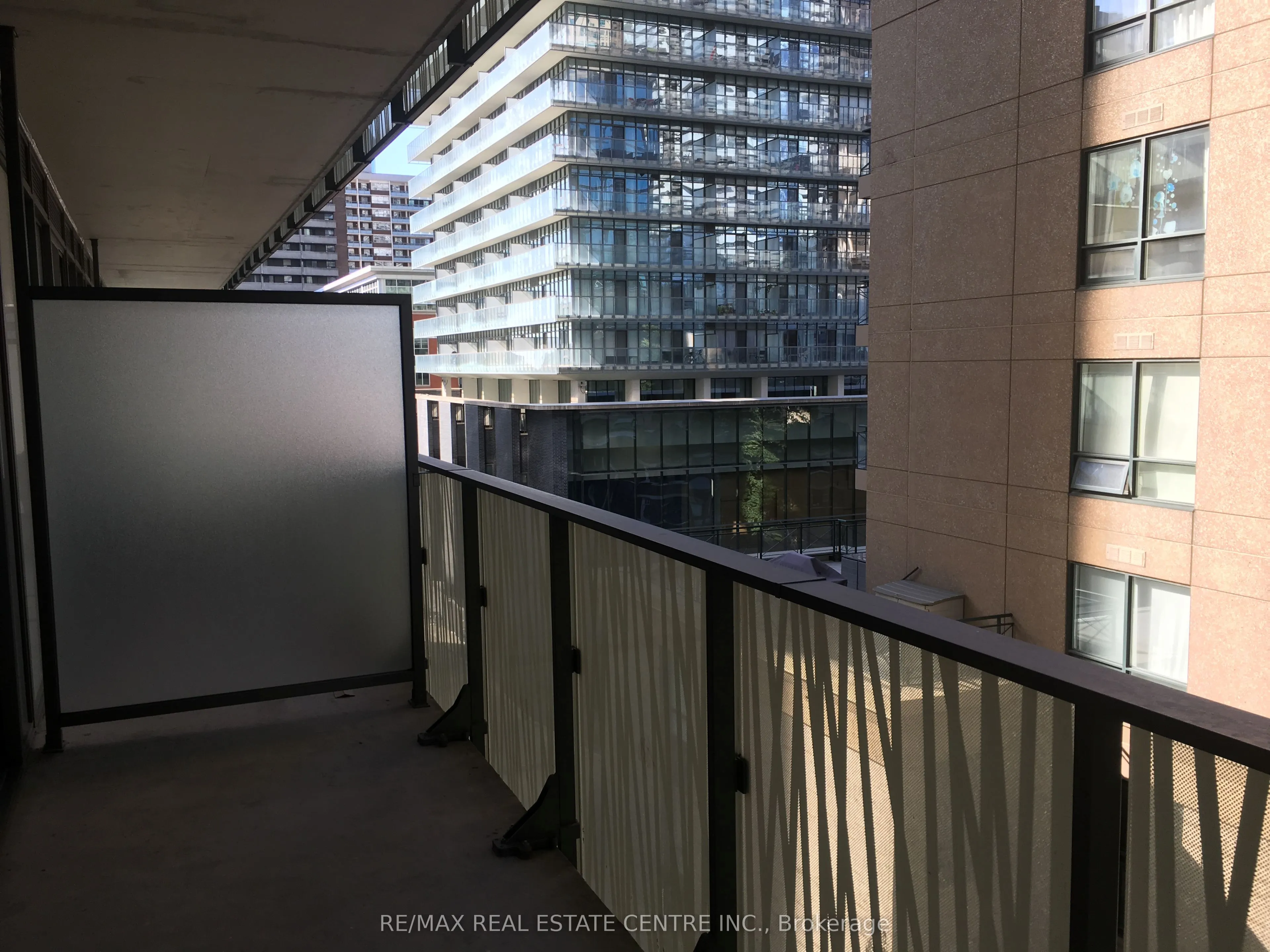42 Charles Street E, #3405
