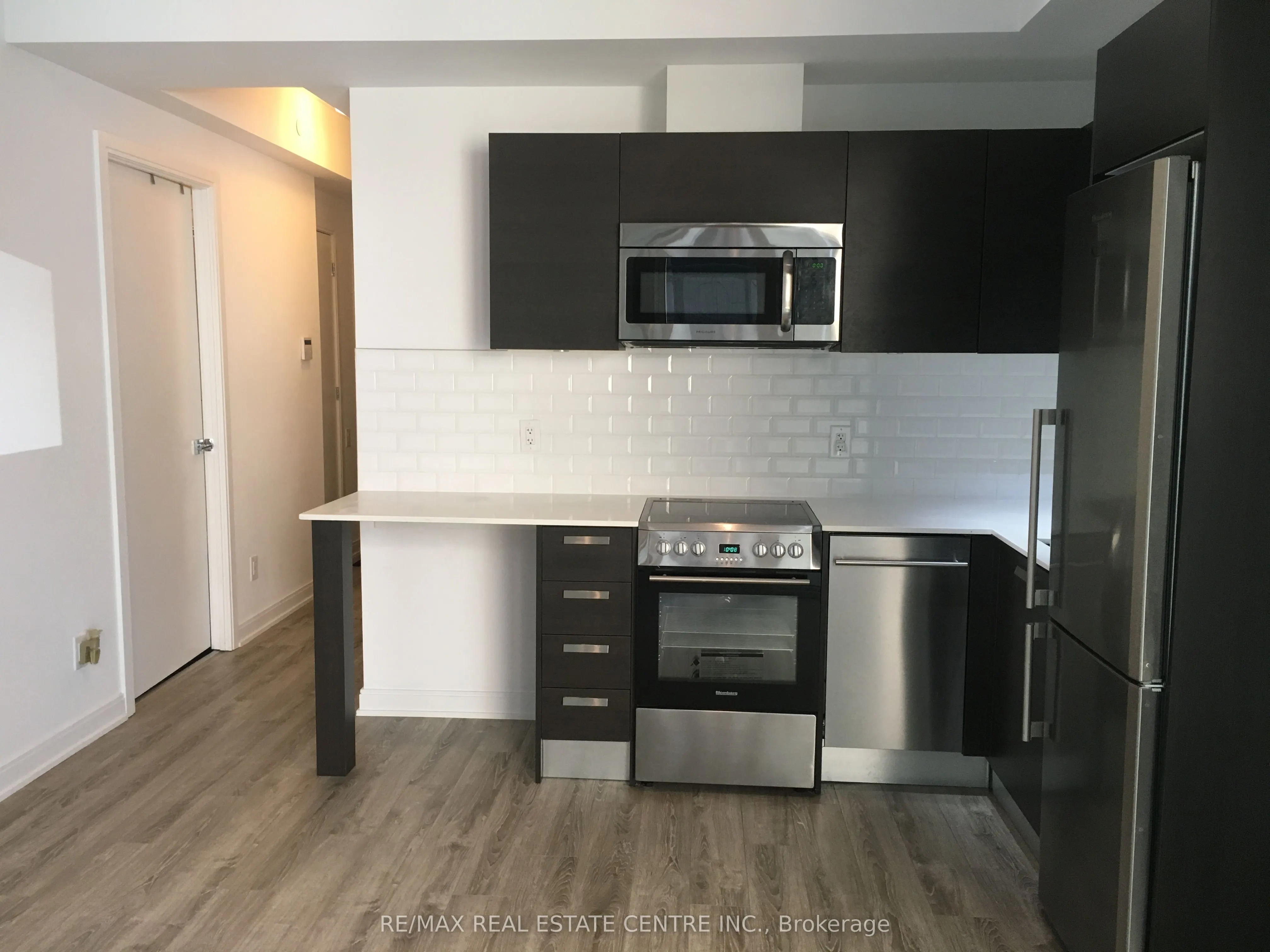 42 Charles Street E, #3405