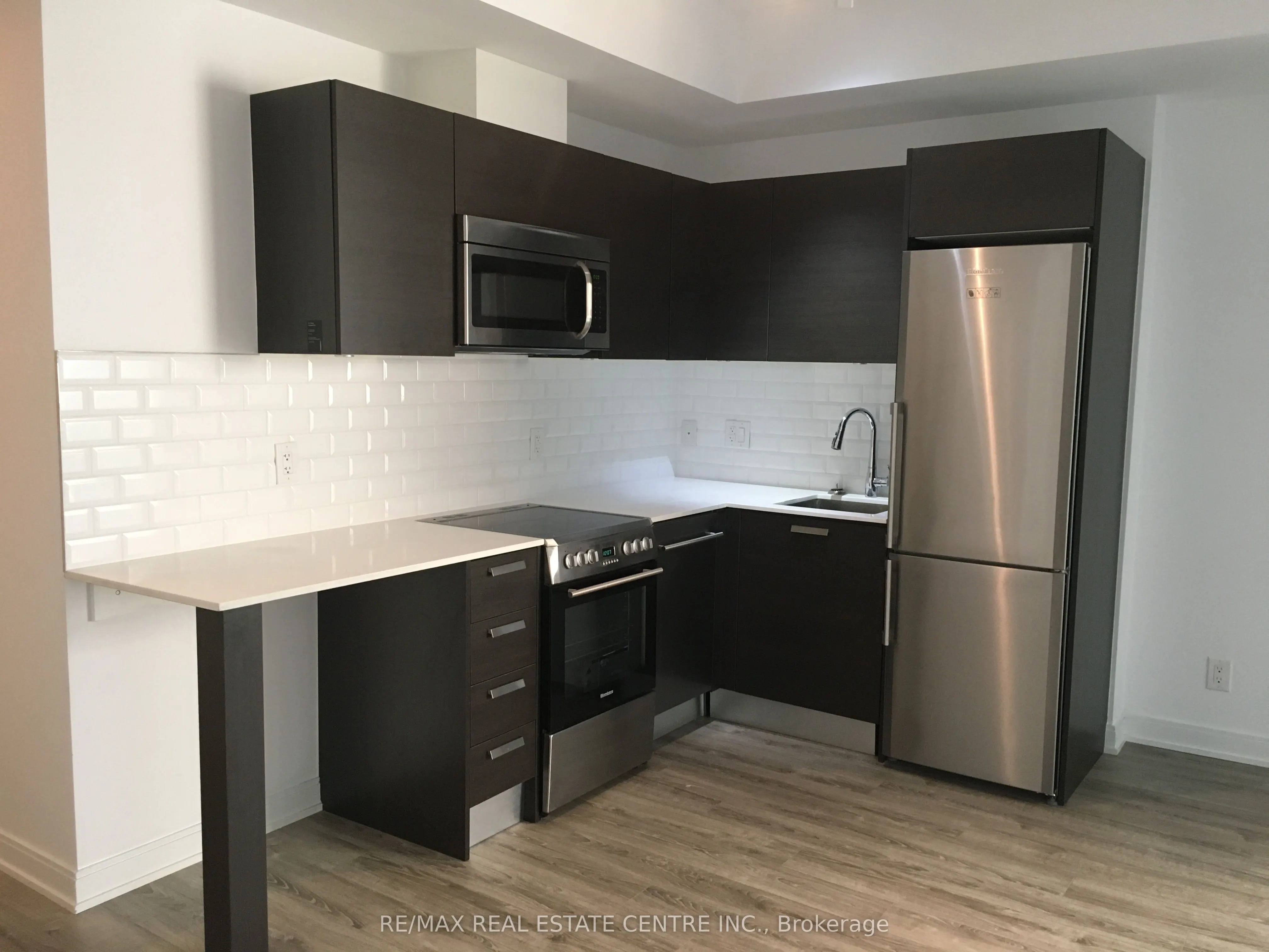 42 Charles Street E, #3405