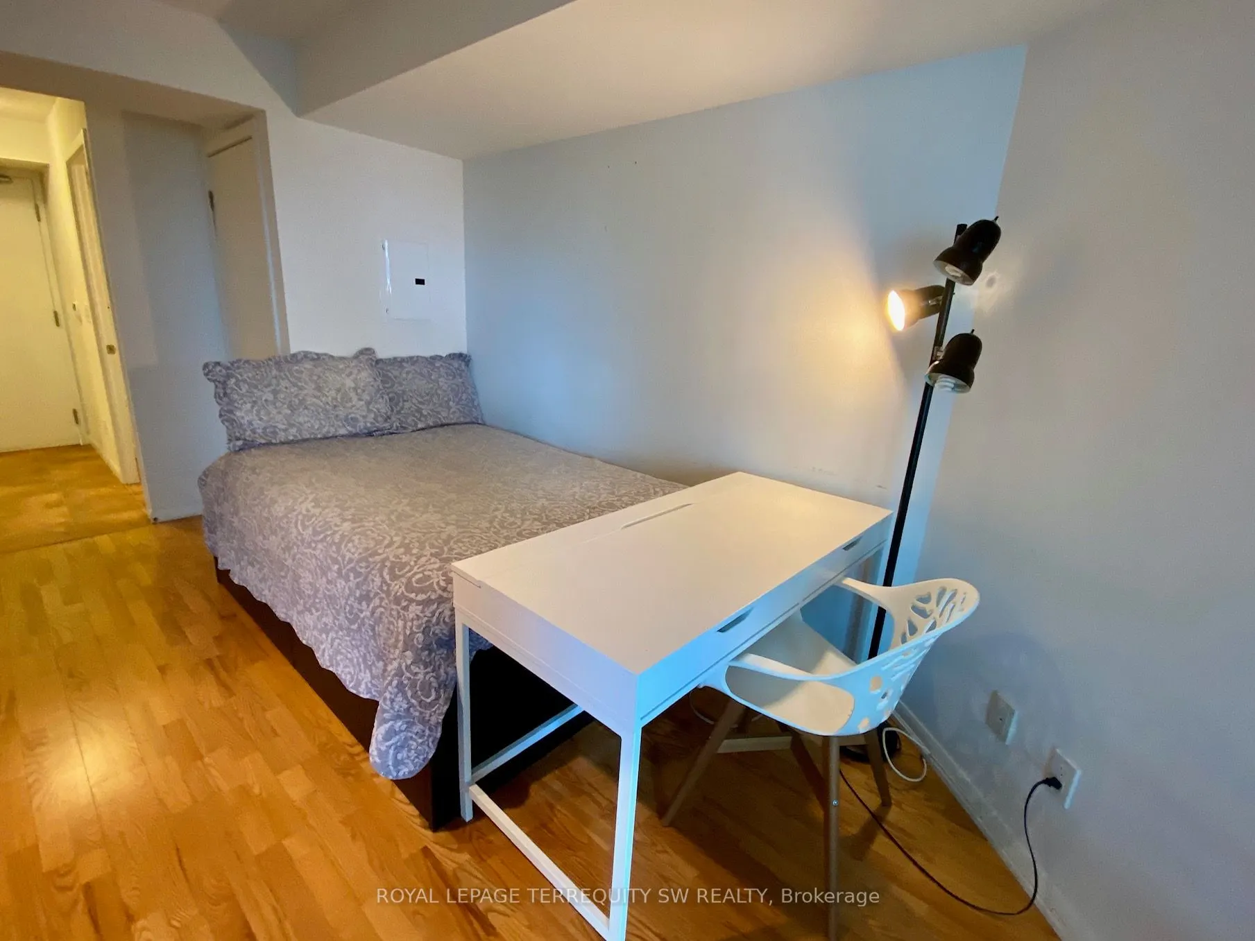 209 Fort York Boulevard, #1458