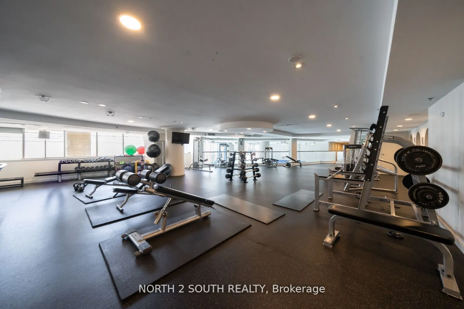 323 Richmond Street E, #214