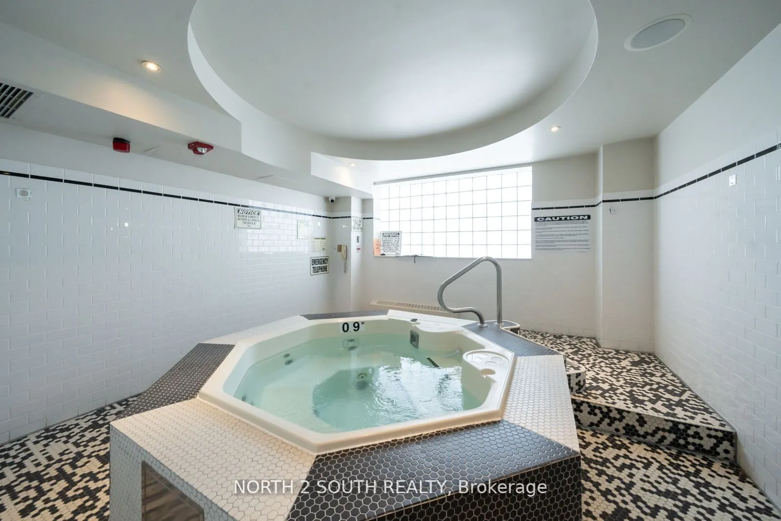323 Richmond Street E, #214
