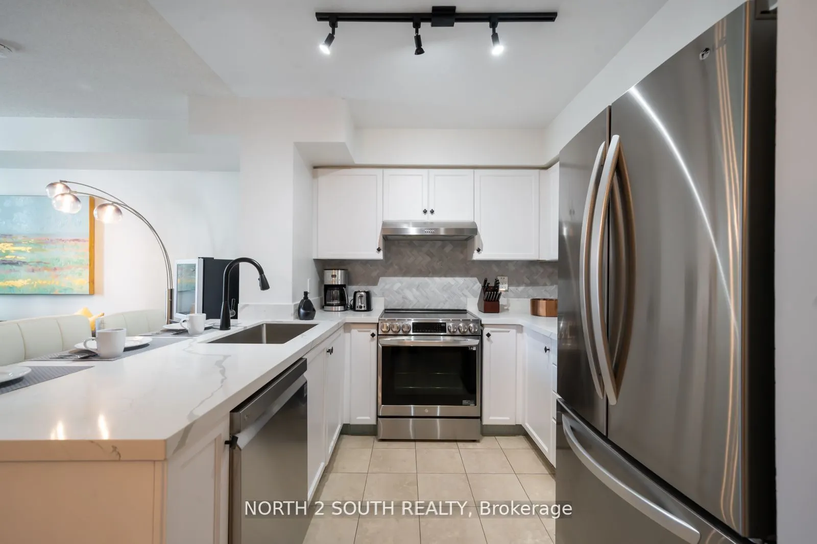 323 Richmond Street E, #214