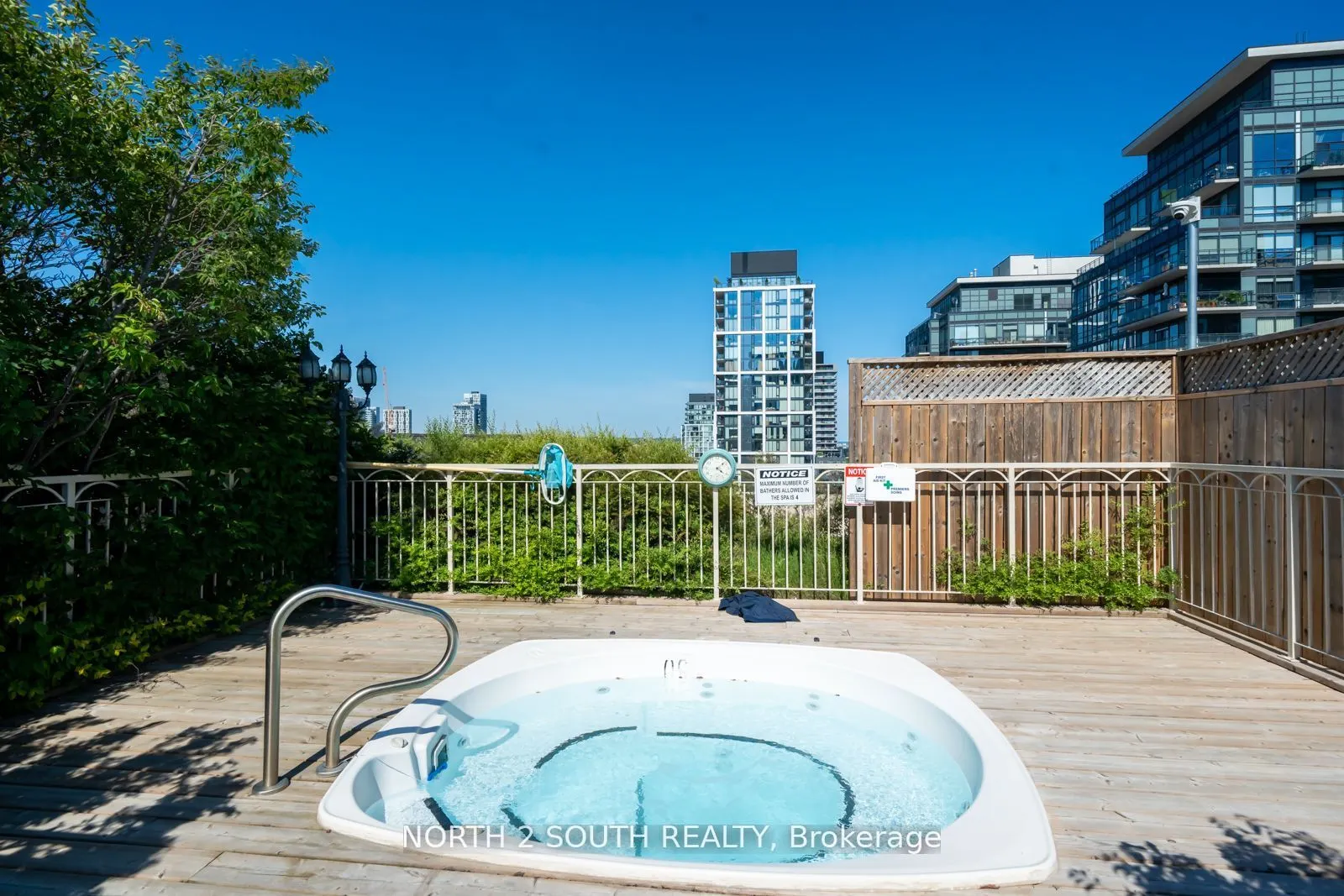 323 Richmond Street E, #214