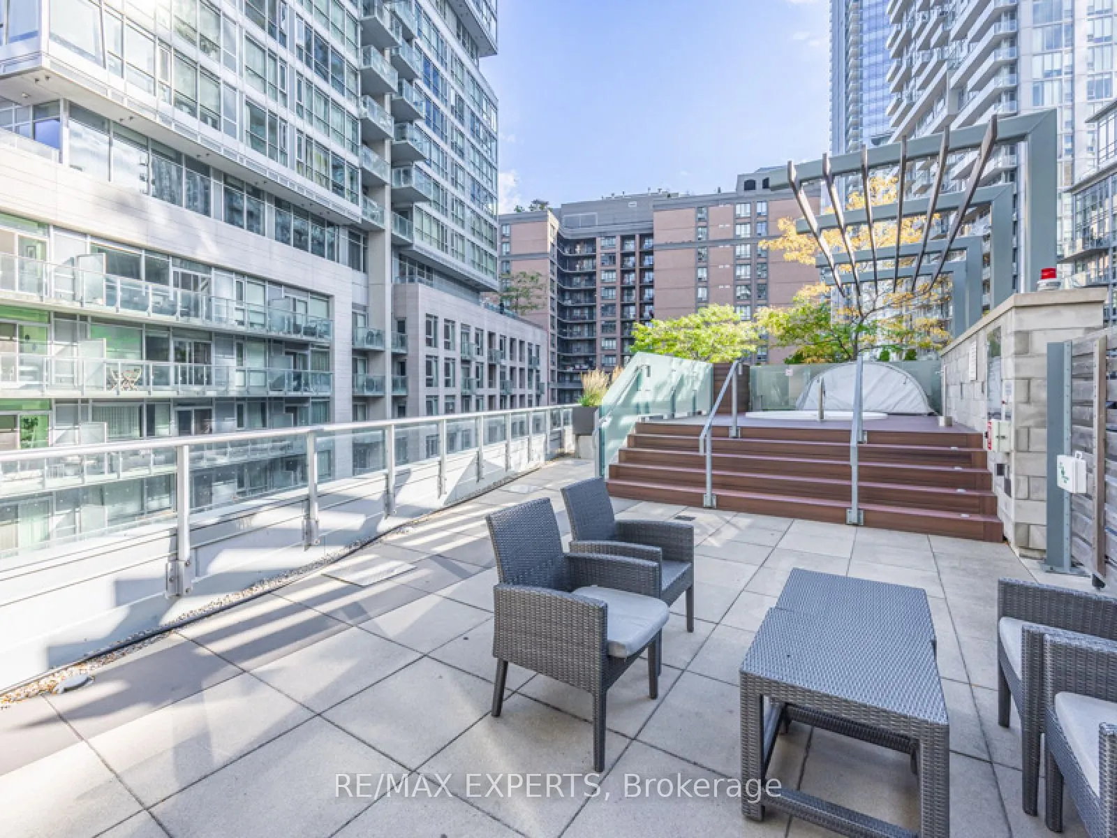 30 Nelson Street, #1608