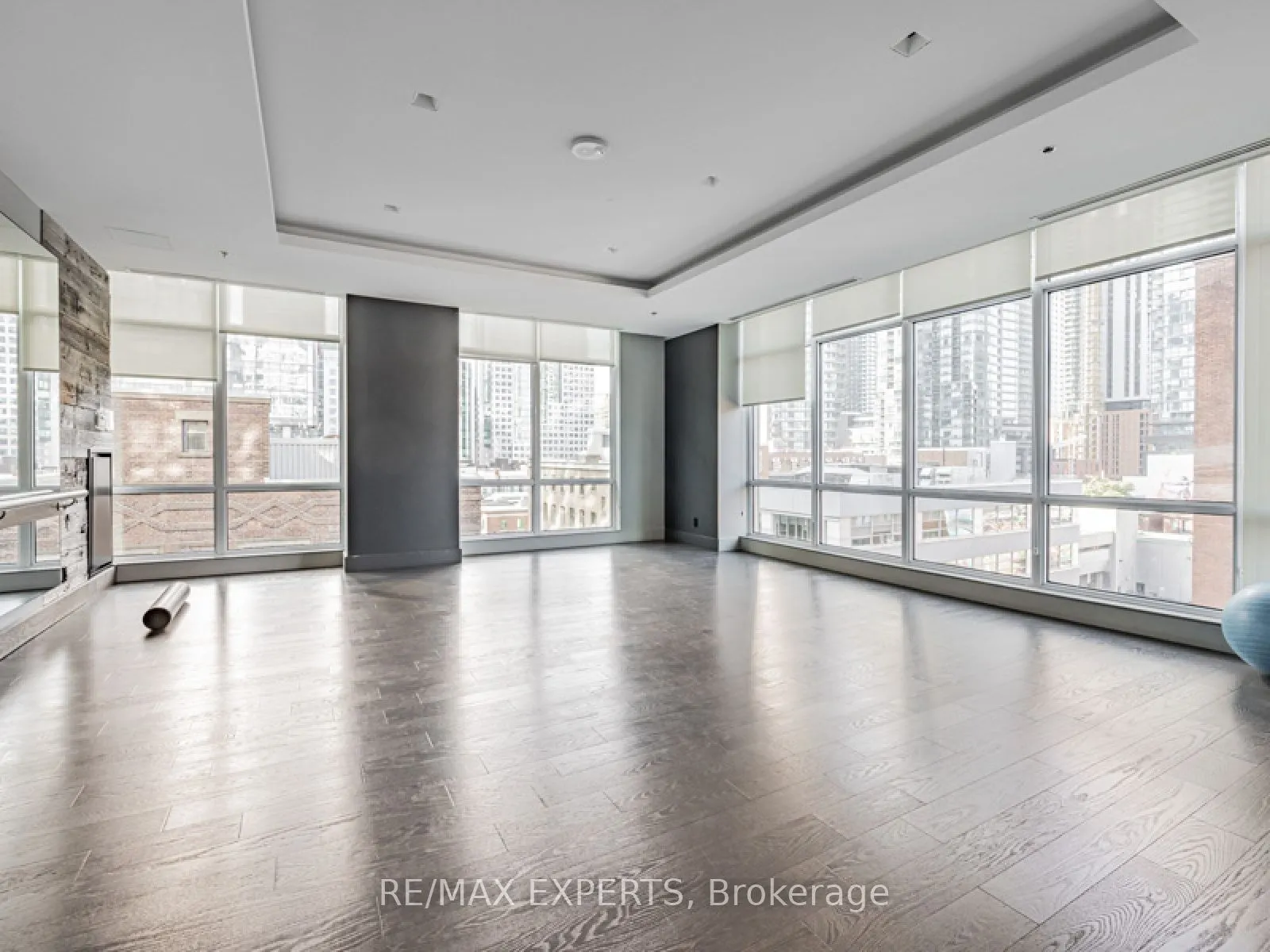 30 Nelson Street, #1608