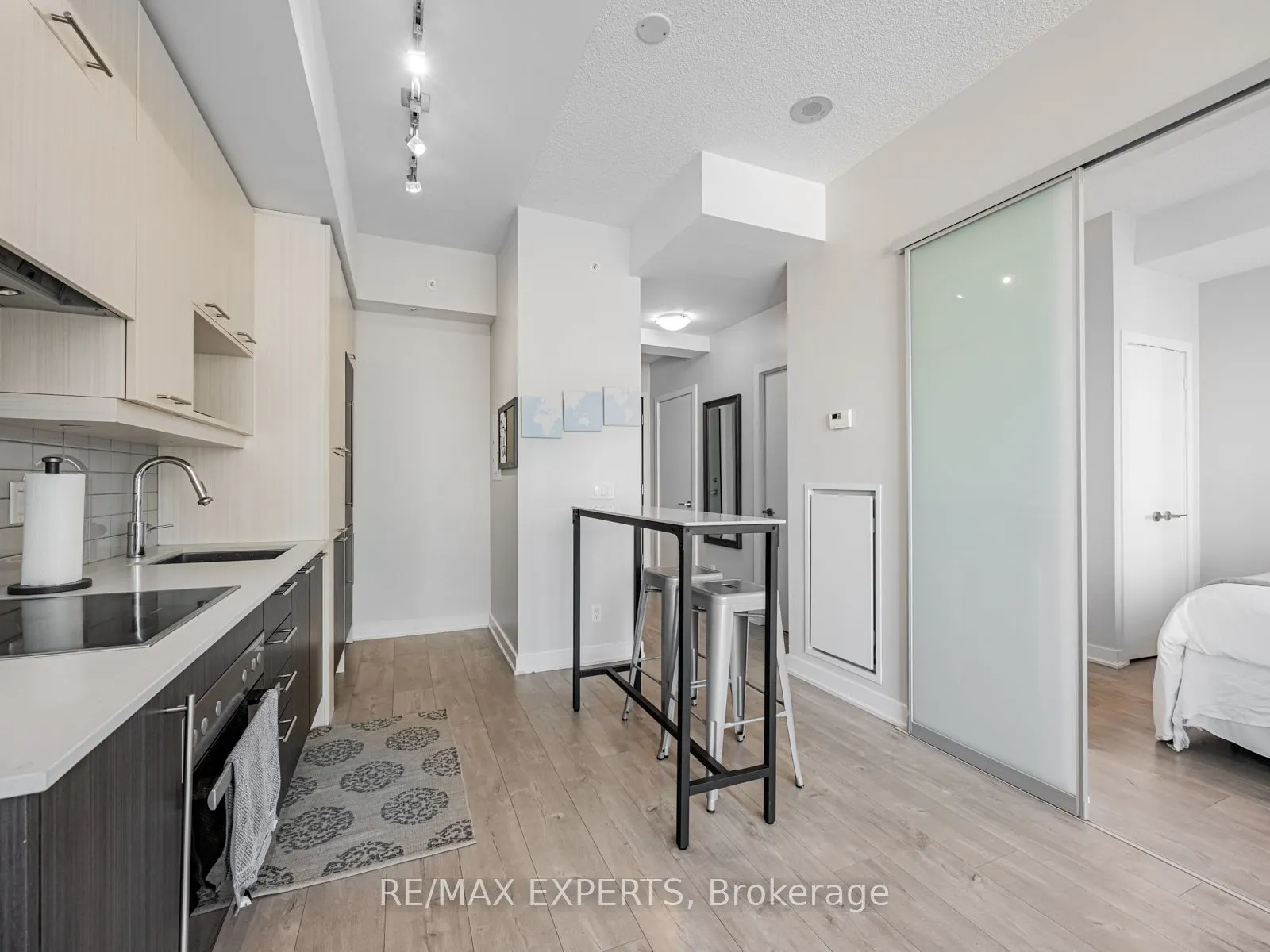 30 Nelson Street, #1608
